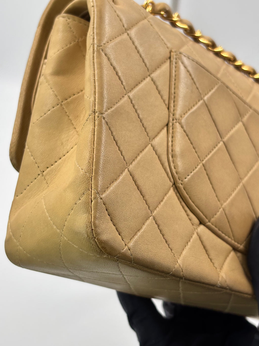 Chanel Vintage Medium Classic Double Flap GHW