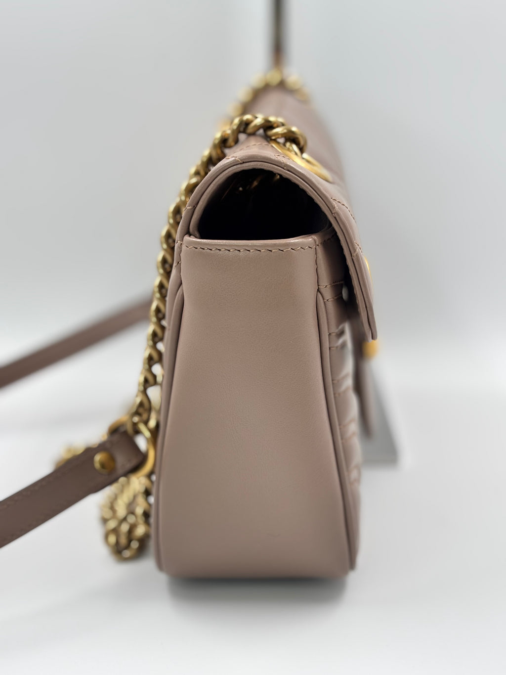 Gucci Marmont Medium Shoulder Bag