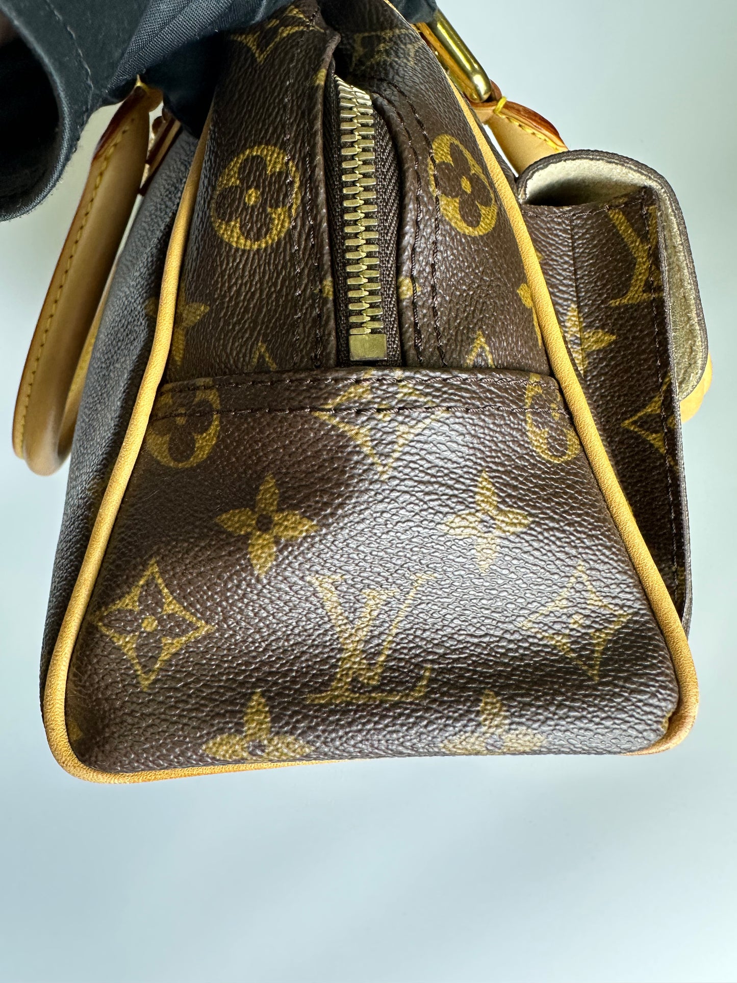 LV MANHATTAN PM