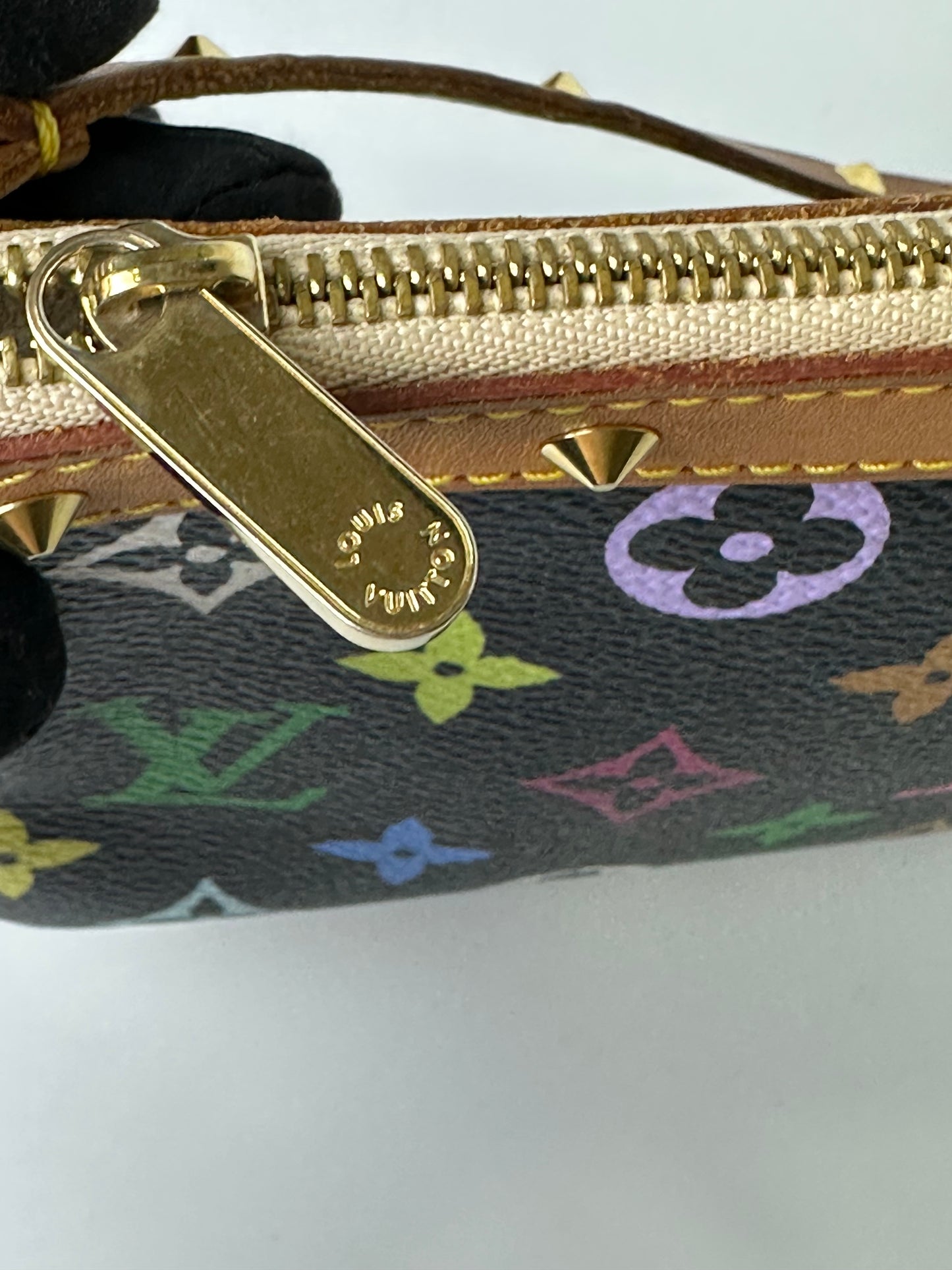 LV MULTICOLOR POCHETTE