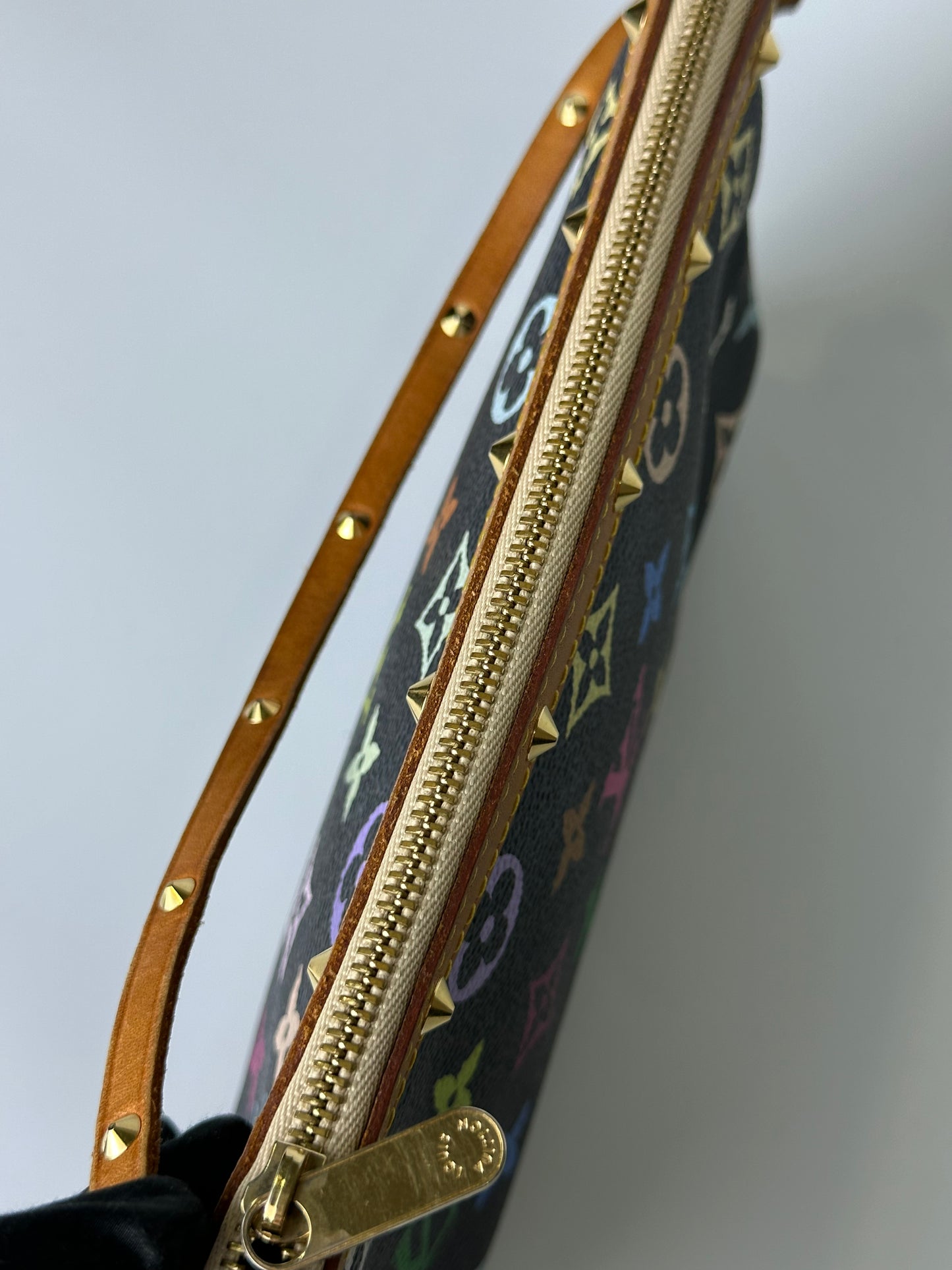 LV MULTICOLOR POCHETTE