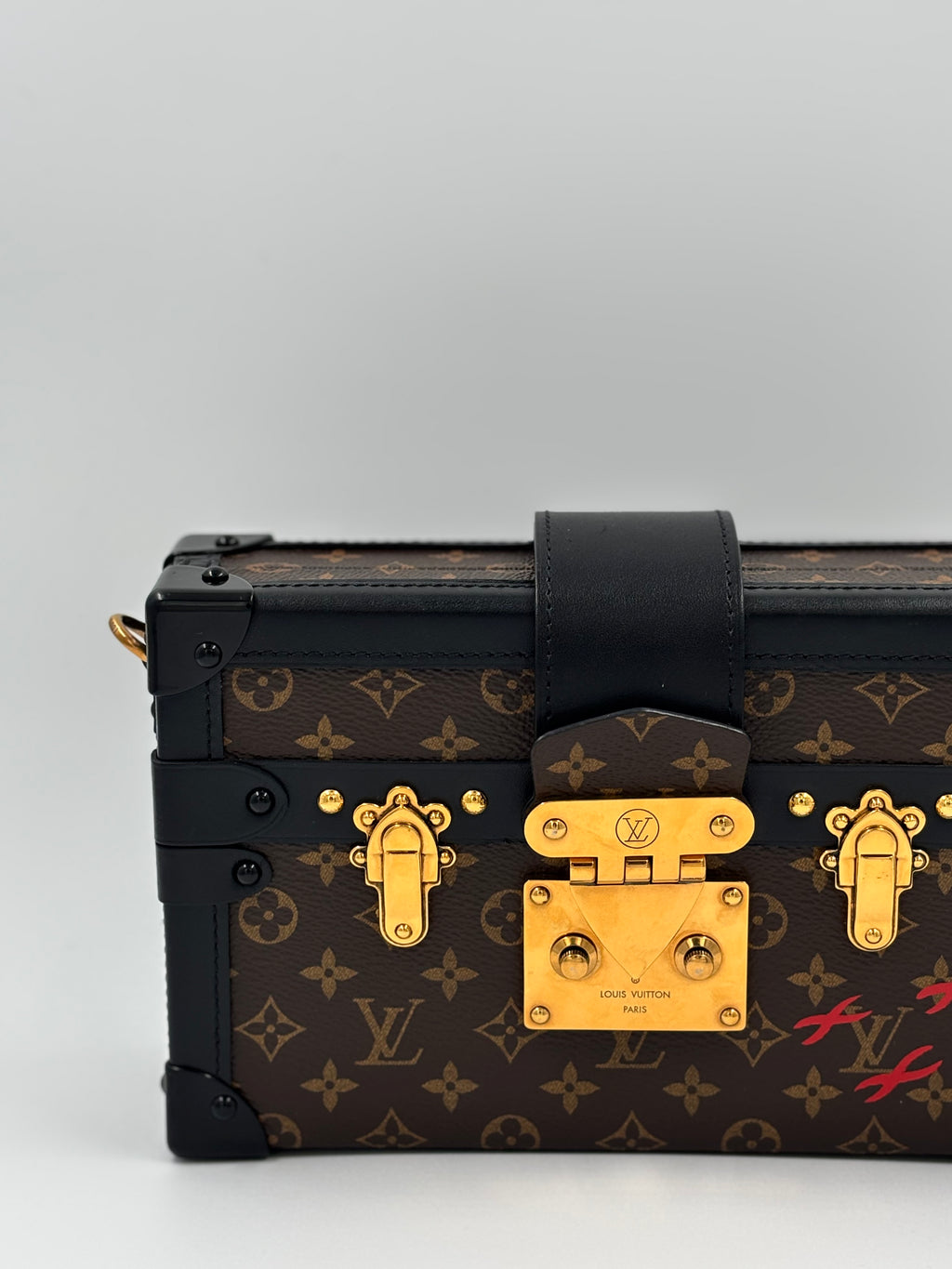 LV Petite Malle