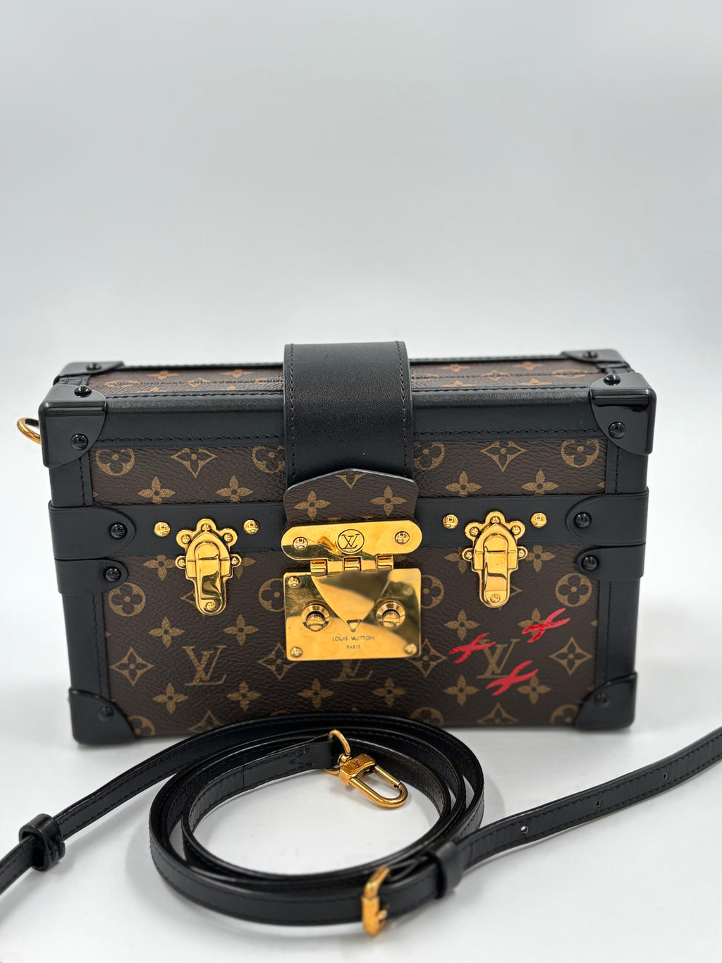 LV Petite Malle