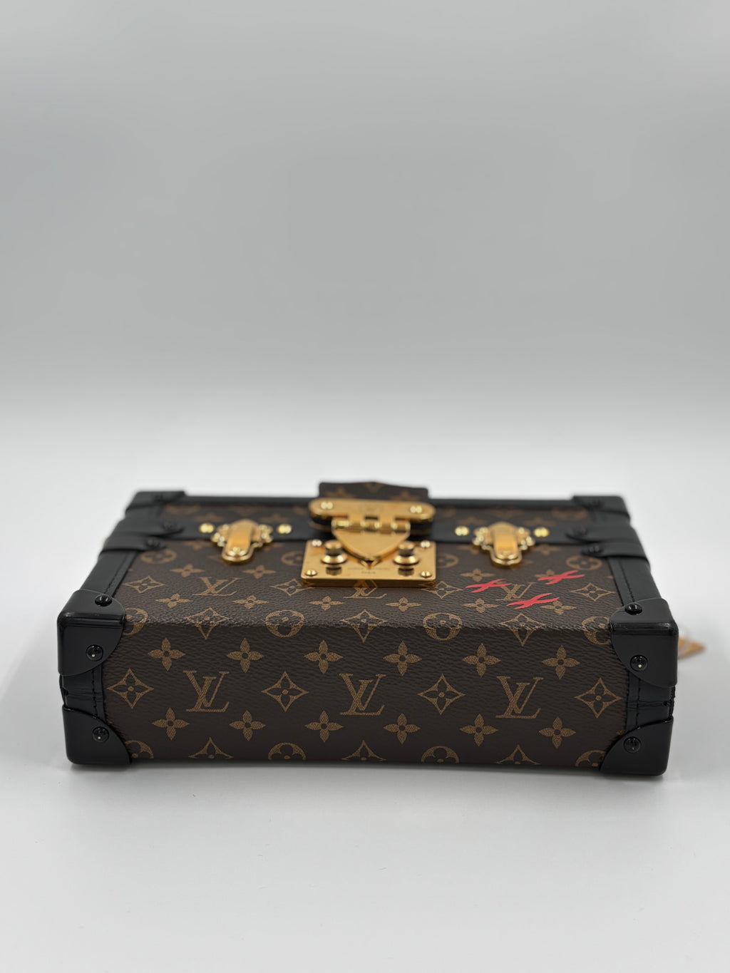 LV Petite Malle