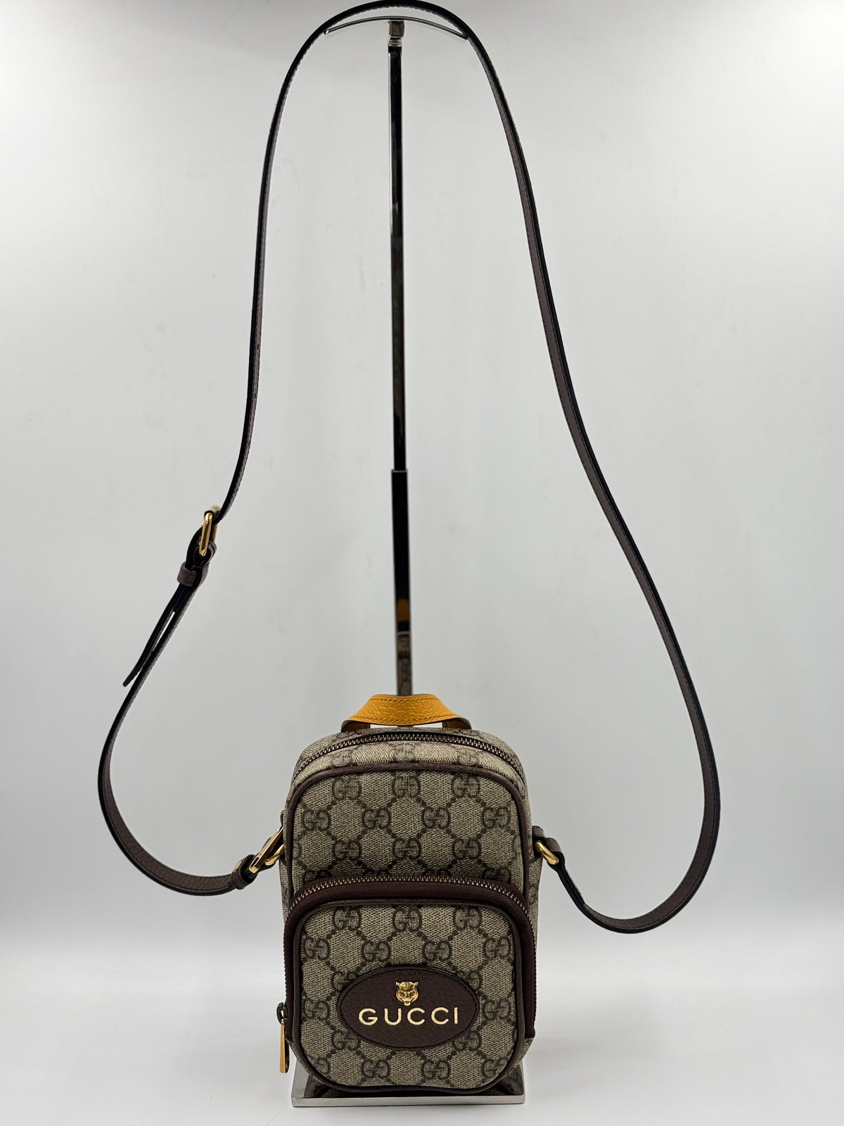 Gucci Beige/Ebony GG Supreme Canvas Neo VIntage Mini Crossbody Bag