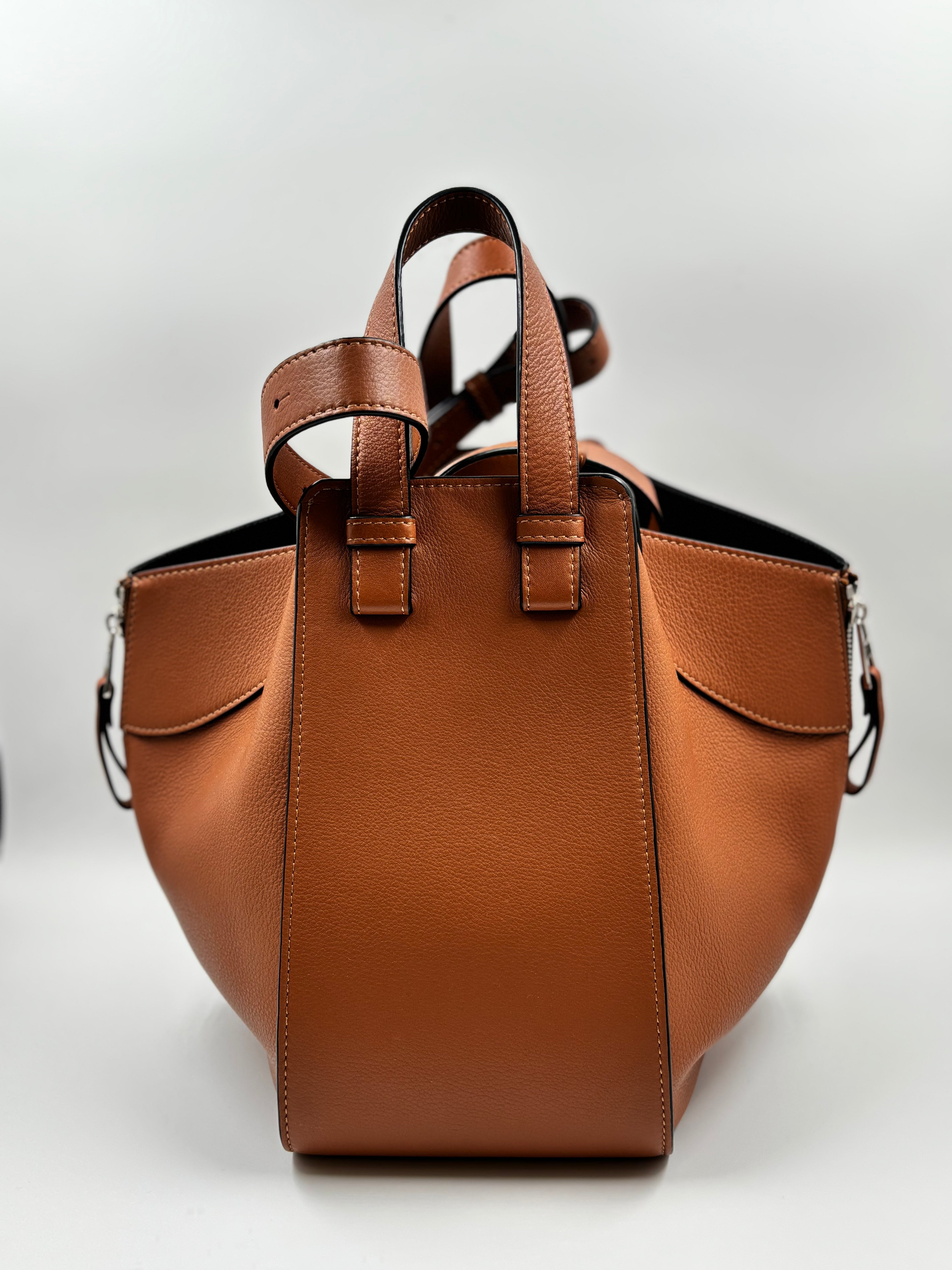 Loewe Hammock Small Tan