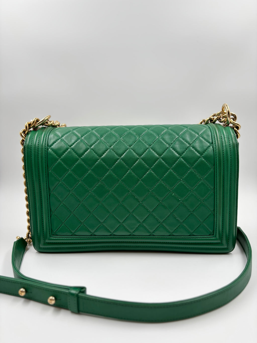 Chanel Green Quilted Lambskin Leather New Medium Boy Bag