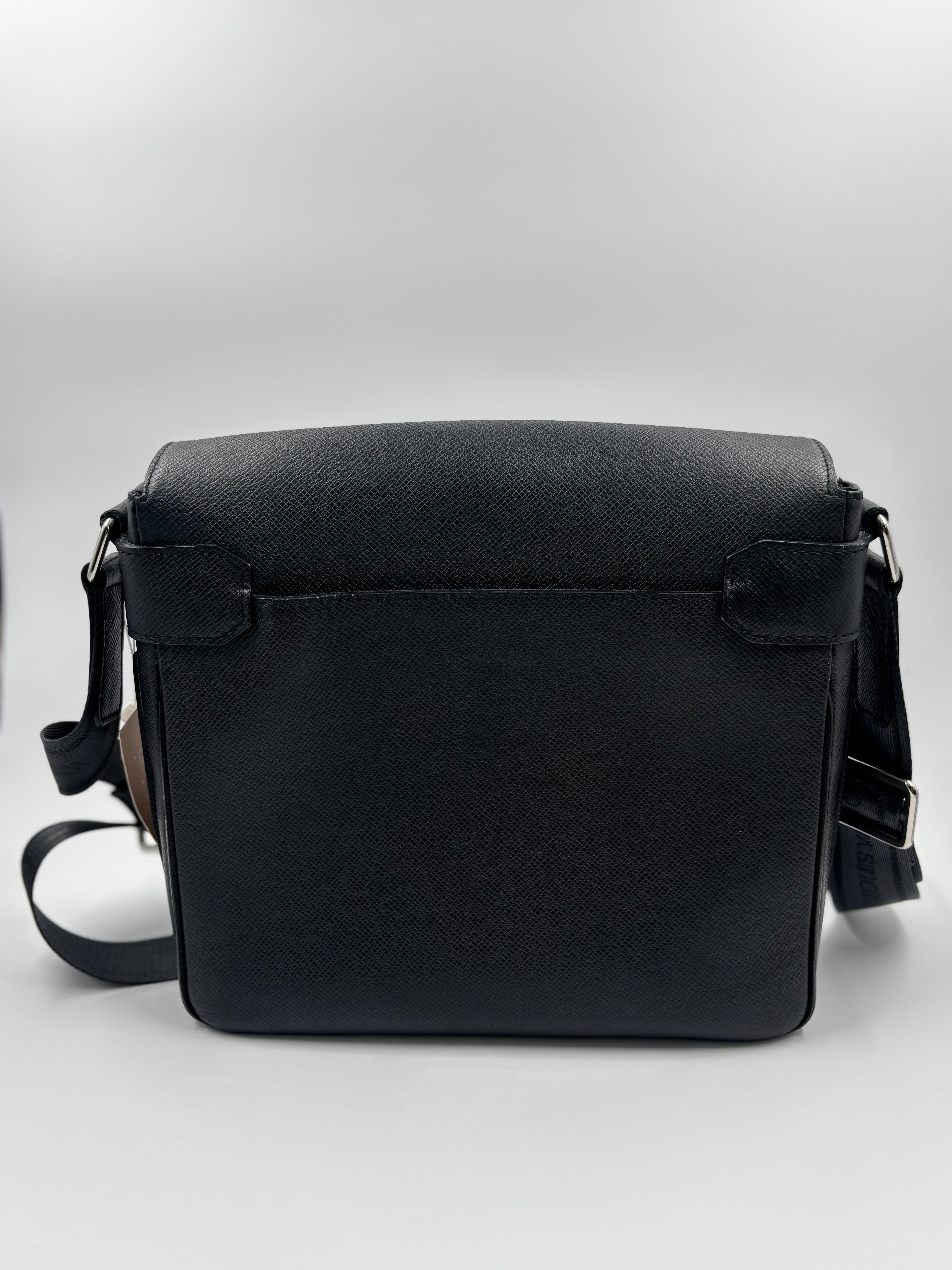 LV Taiga Roman Messenger Bag