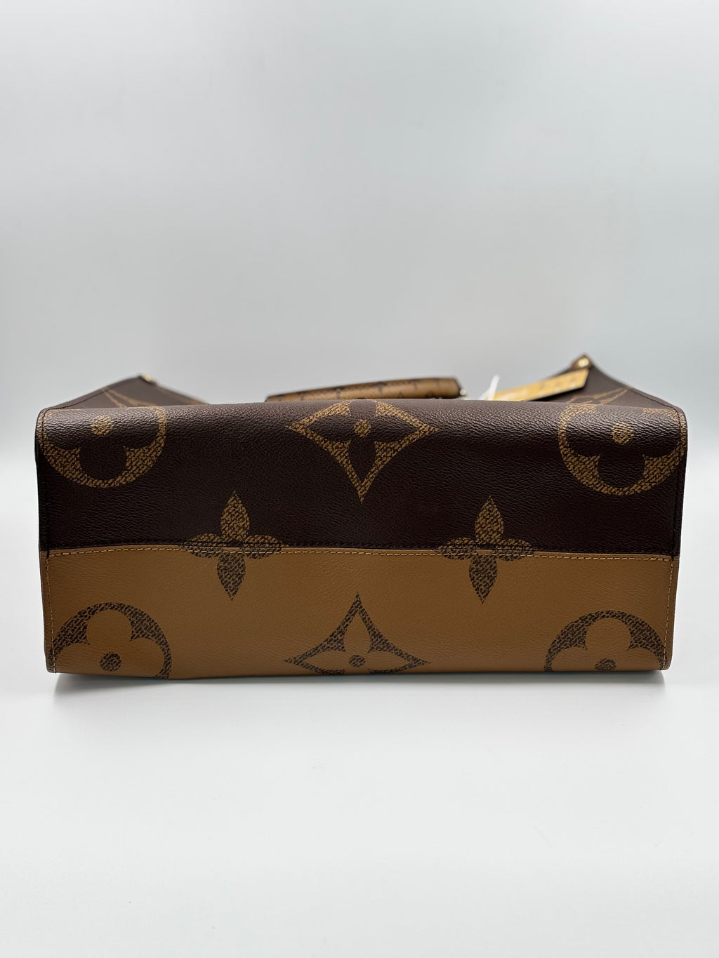LV OnTheGo MM Mono Revesre