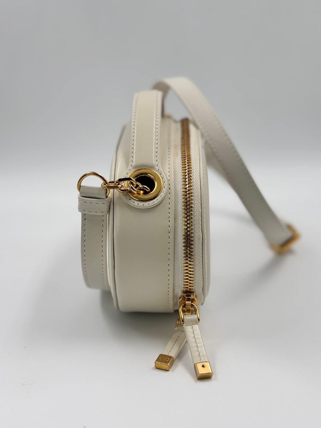 Christian Dior Off-White Smooth Leather CD Signature Oval Camera Bag