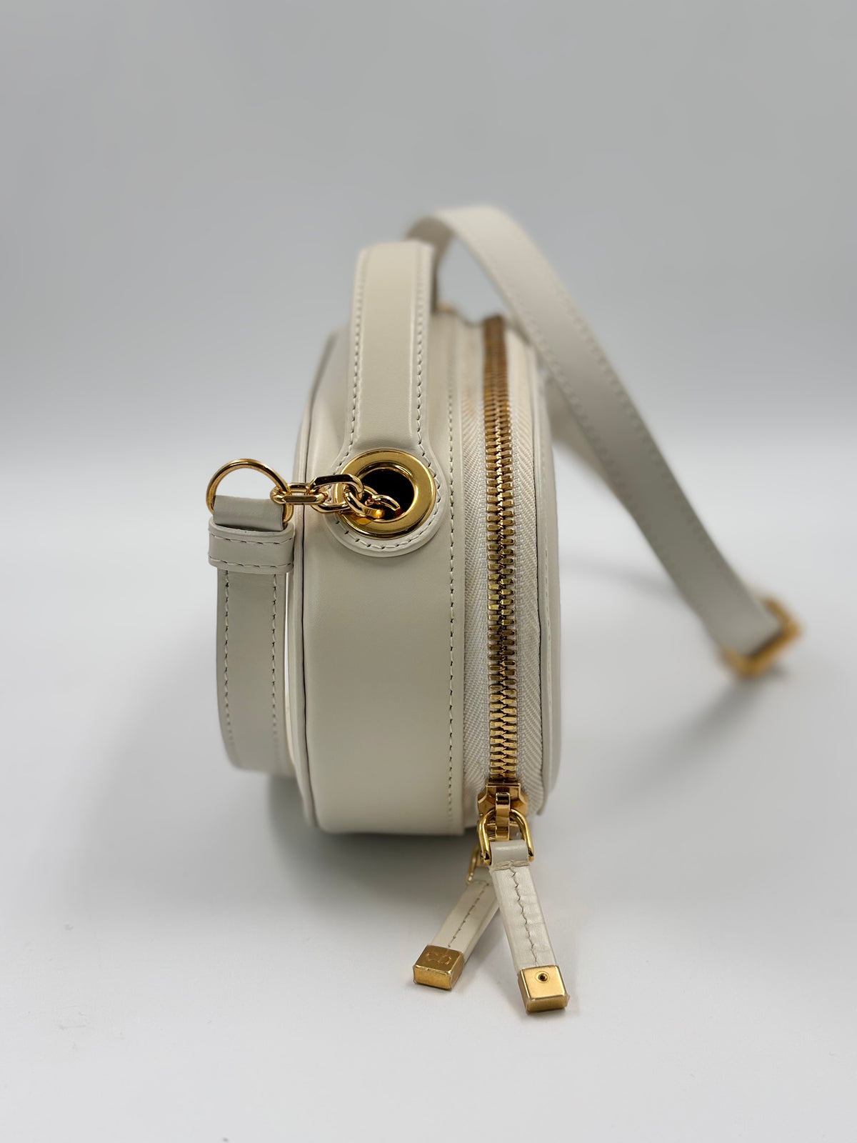Christian Dior Off-White Smooth Leather CD Signature Oval Camera Bag