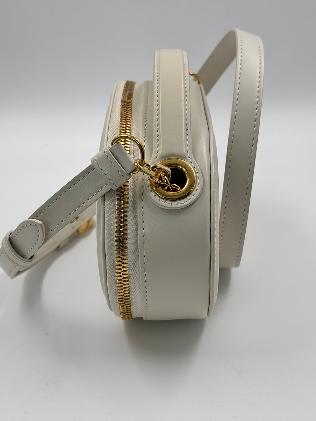 Christian Dior Off-White Smooth Leather CD Signature Oval Camera Bag