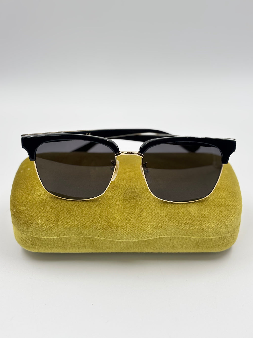 Gucci GG0697S Sunglasses