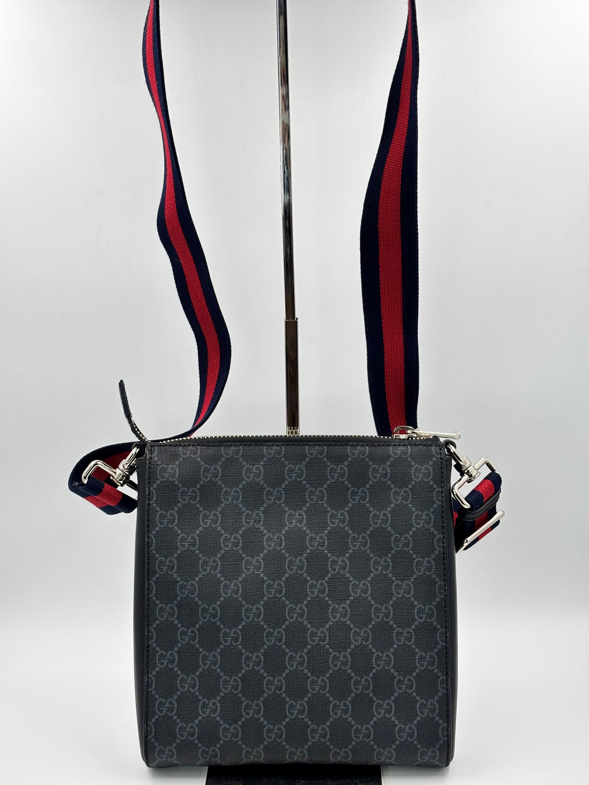 Gucci Black GG Supreme Coated Canvas Flat Messenger Bag