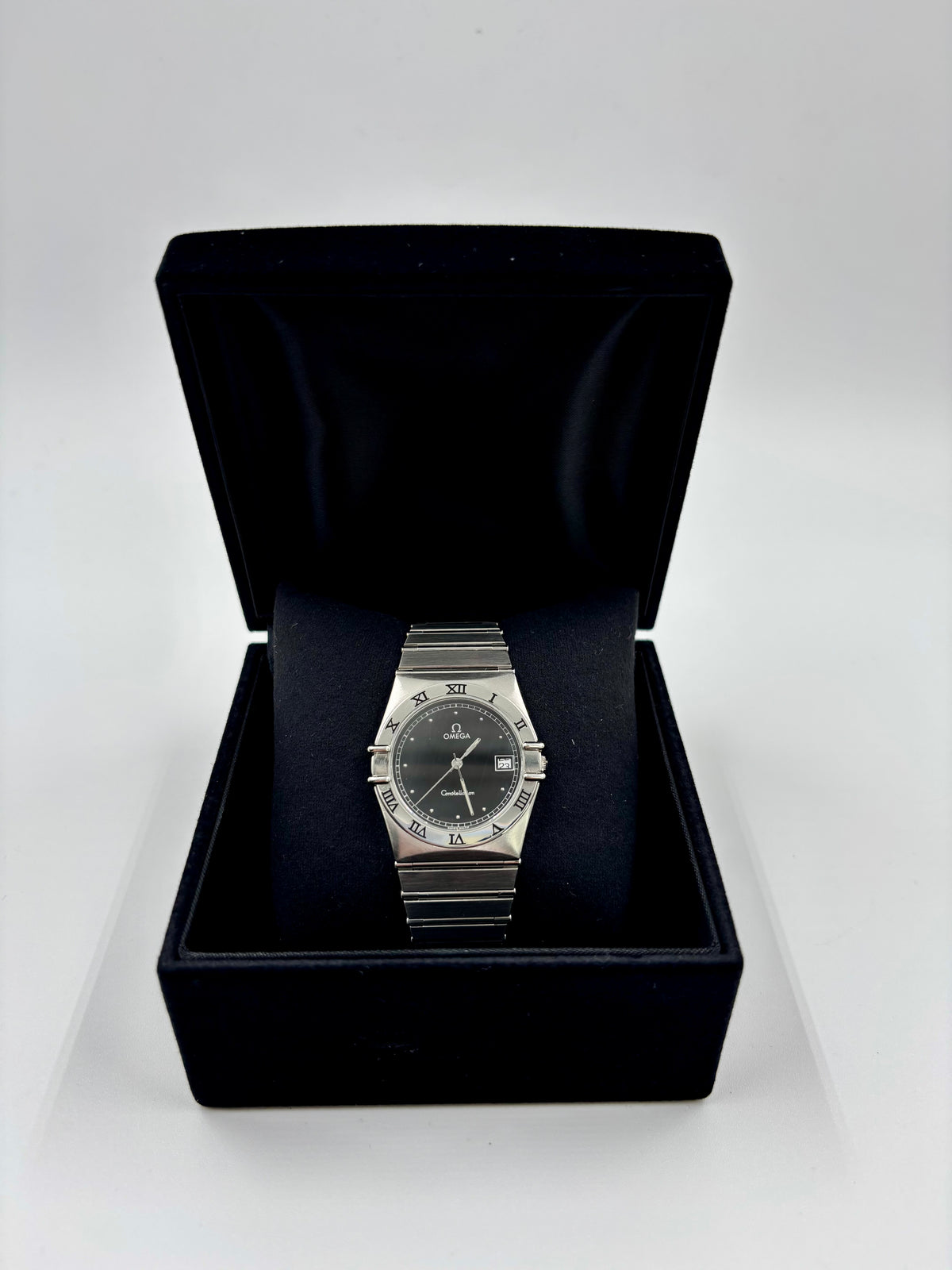 Omega Constellation Flat Glass Black Face