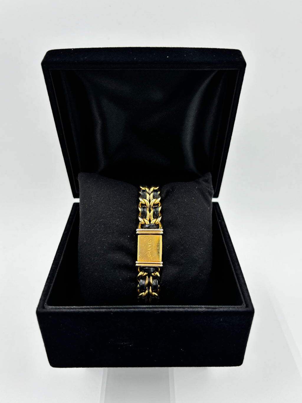 Chanel  Premiere Chain Watch