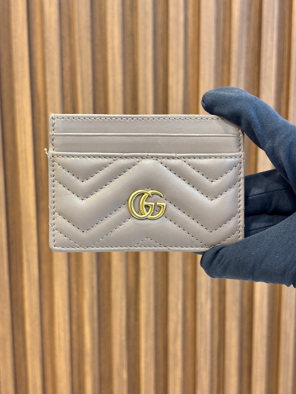 Gucci Marmont Matelasse Leather Card Case