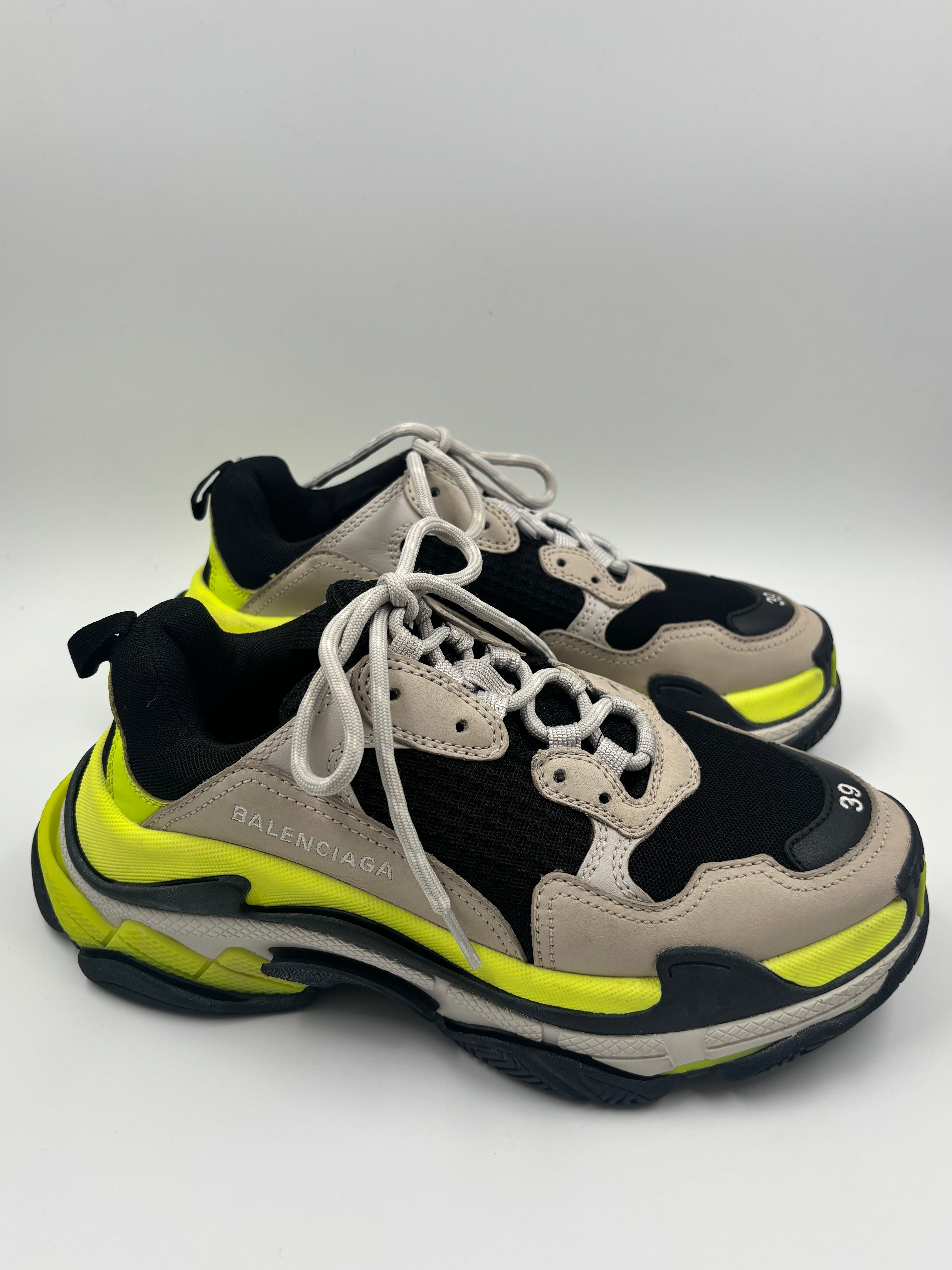 Balenciaga Triple S Low Trainers