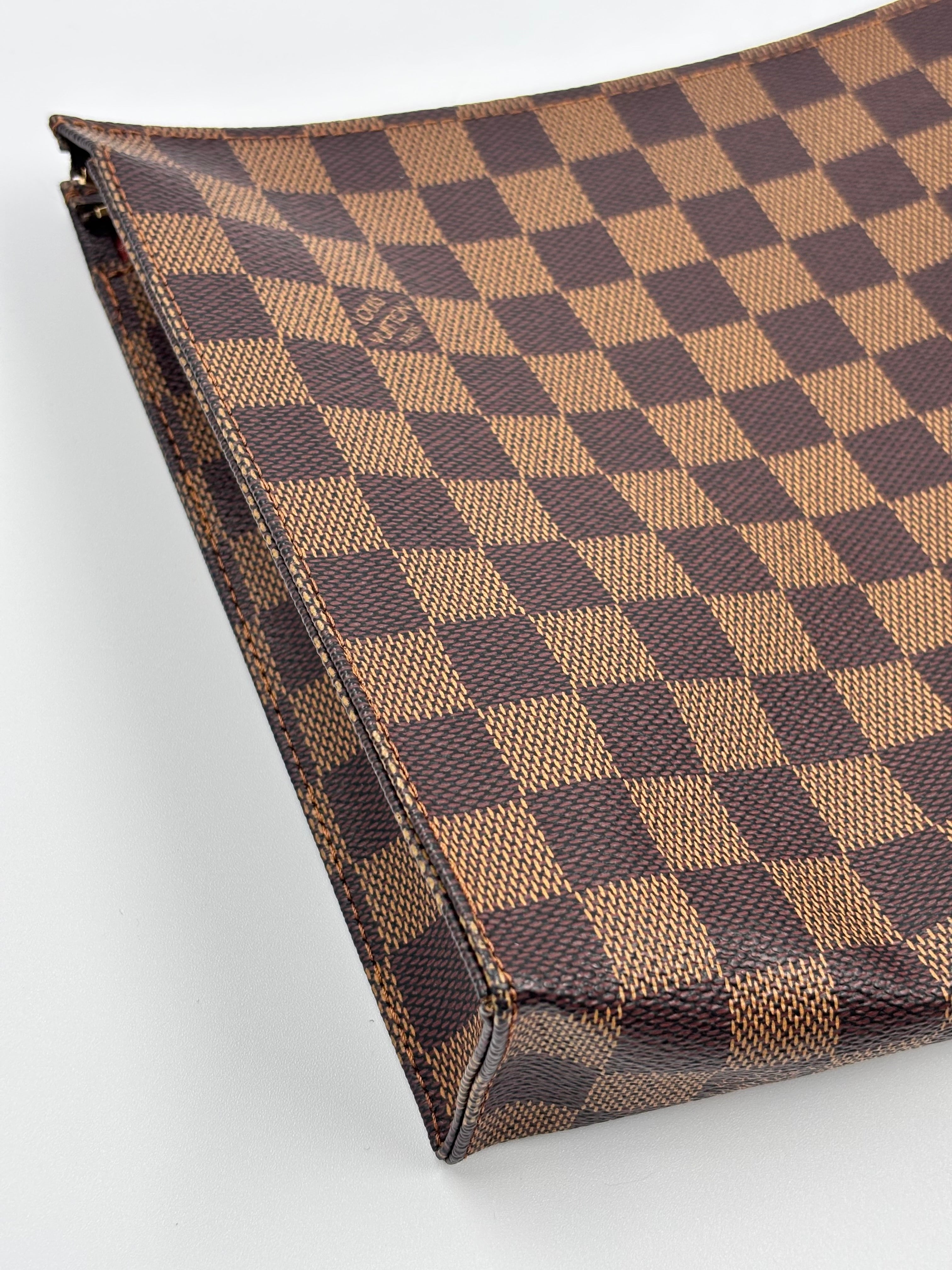 LV Damier Ebene Toiletry Pouch 26