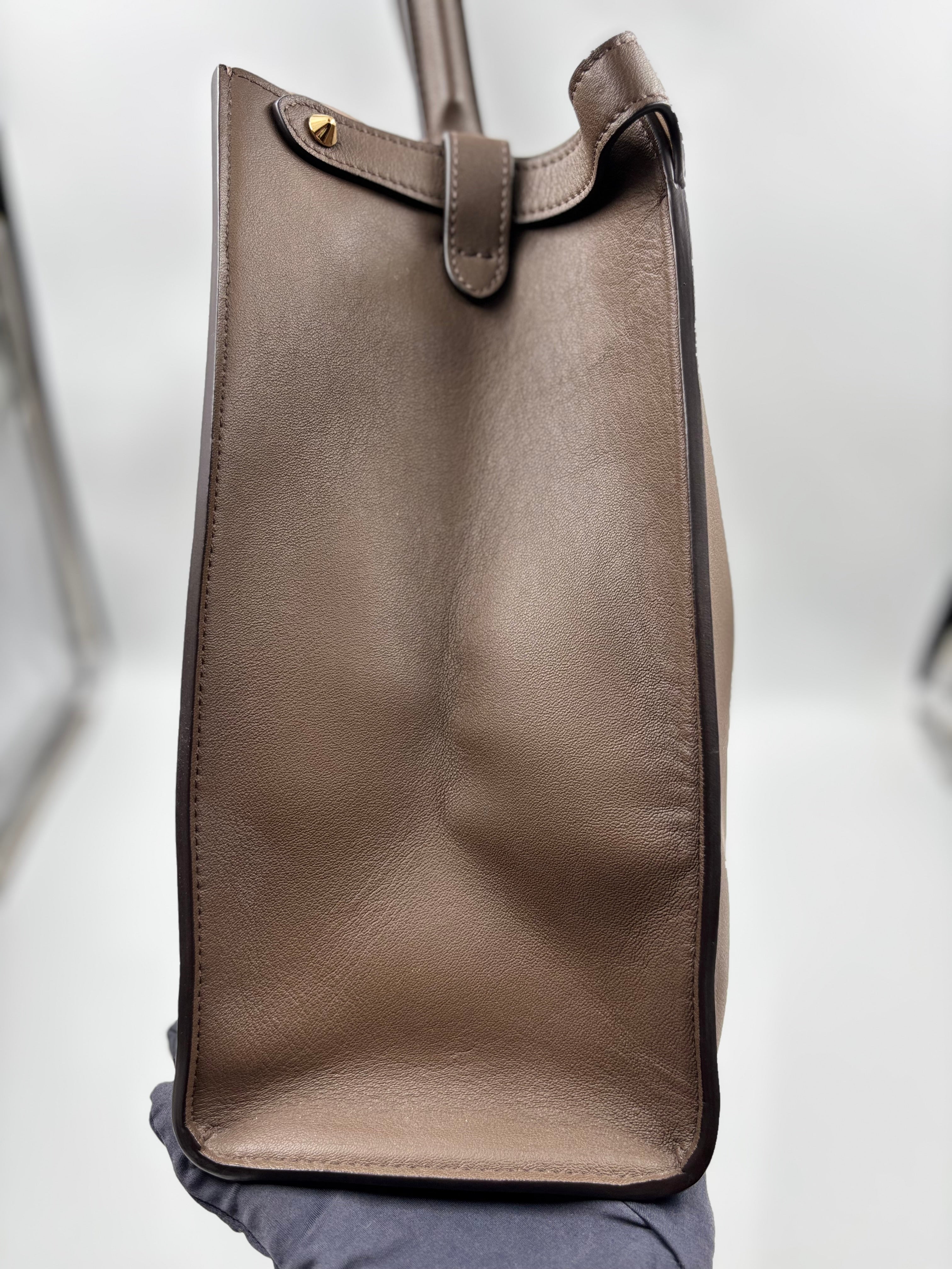 Fendi Peekaboo X-Lite Medium