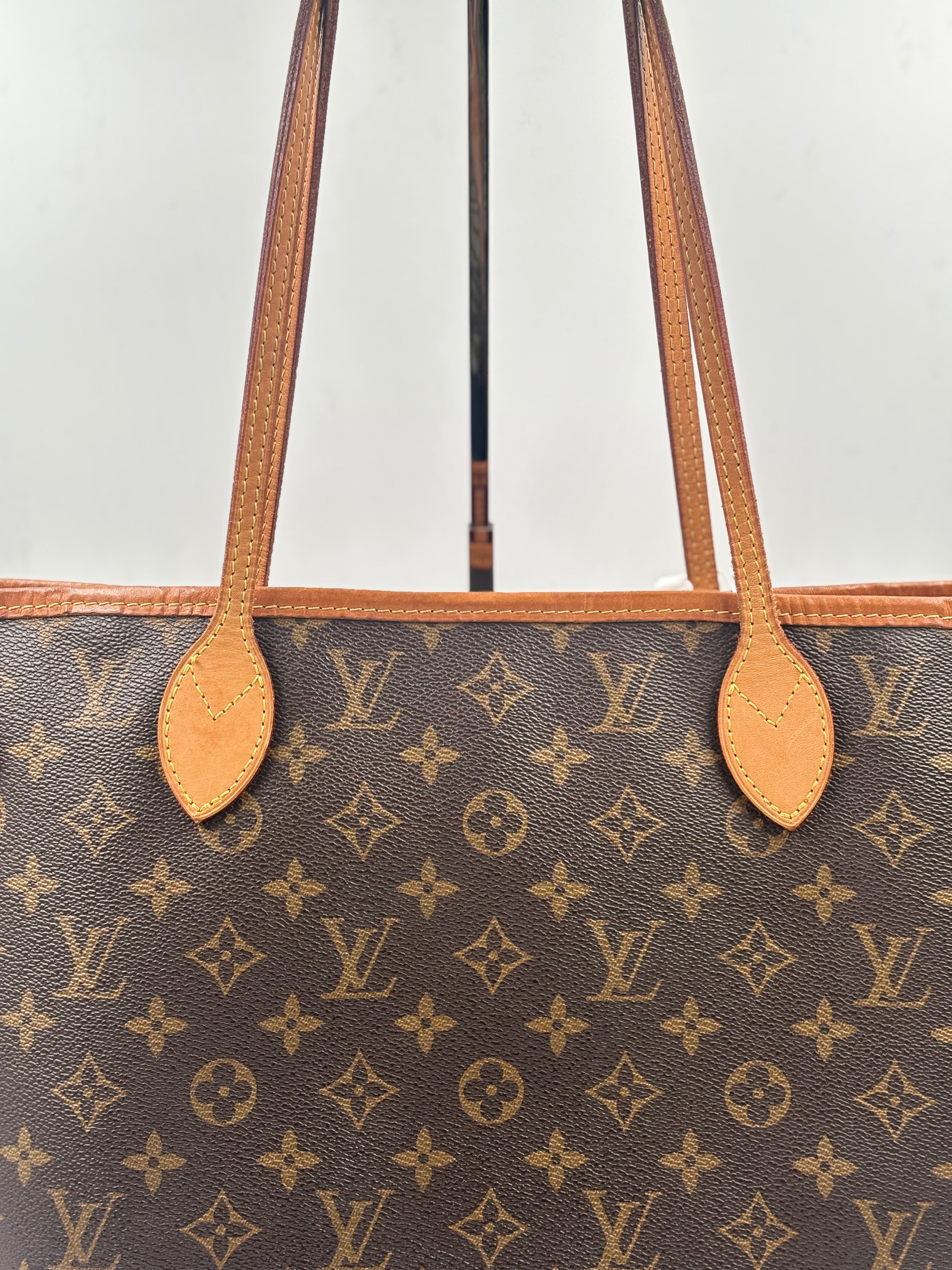 LV Monogram Canvas  Neverfull MM