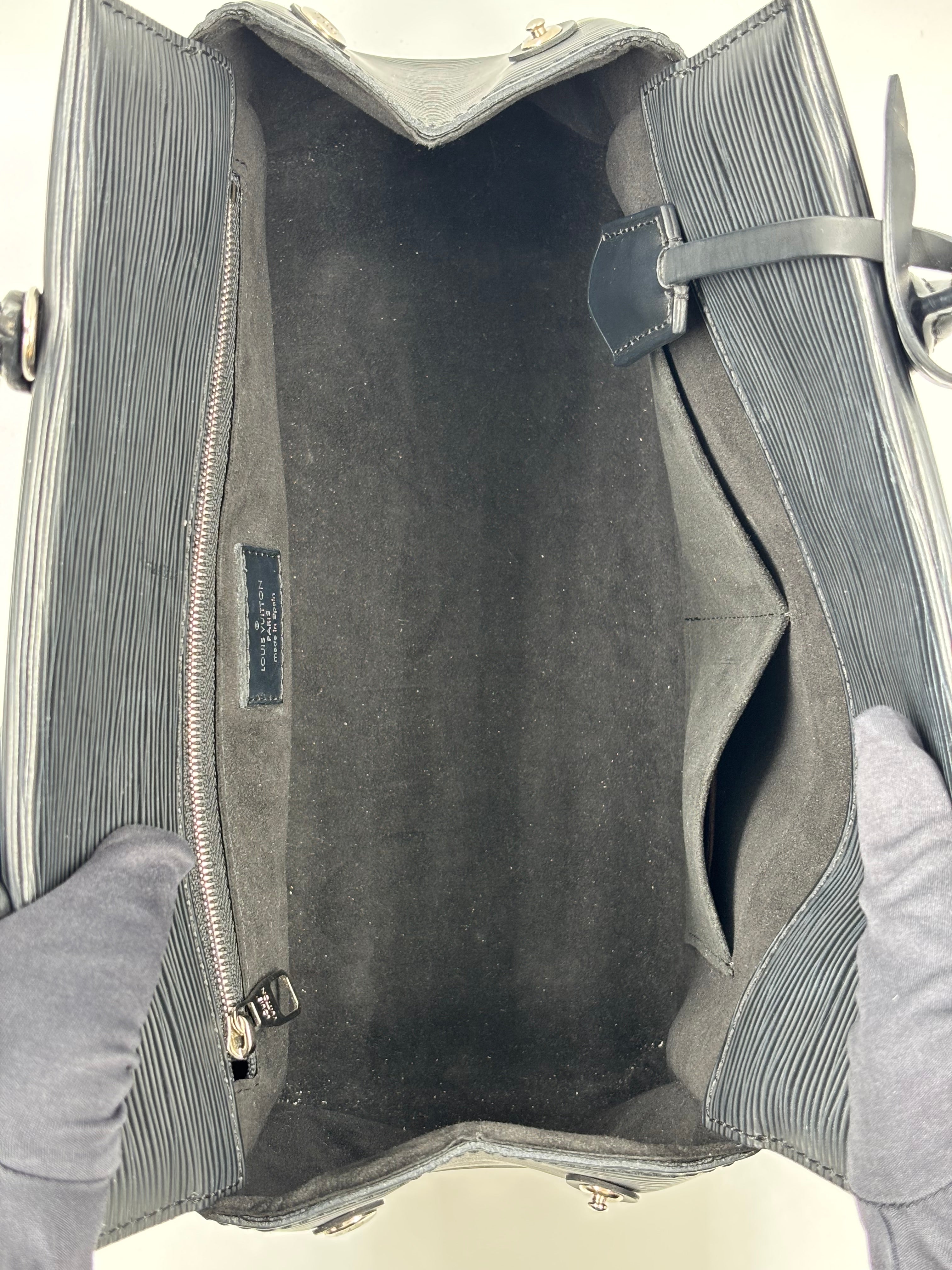 LV Black Epi Leather Marly MM Bag