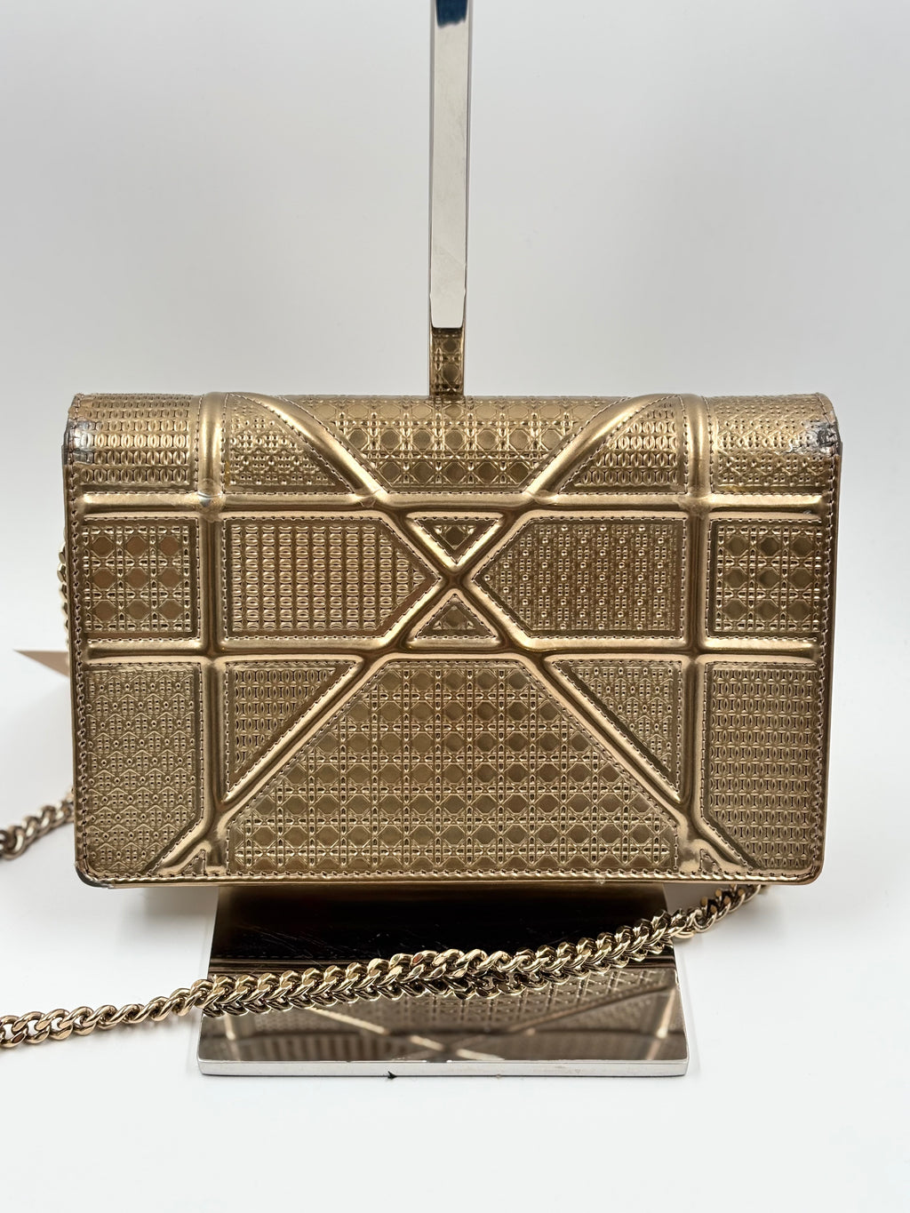 Christian Dior Diorama Wallet On Chain Clutch Bag