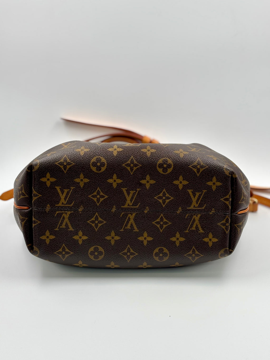 LV Monogram Turenne MM Bag