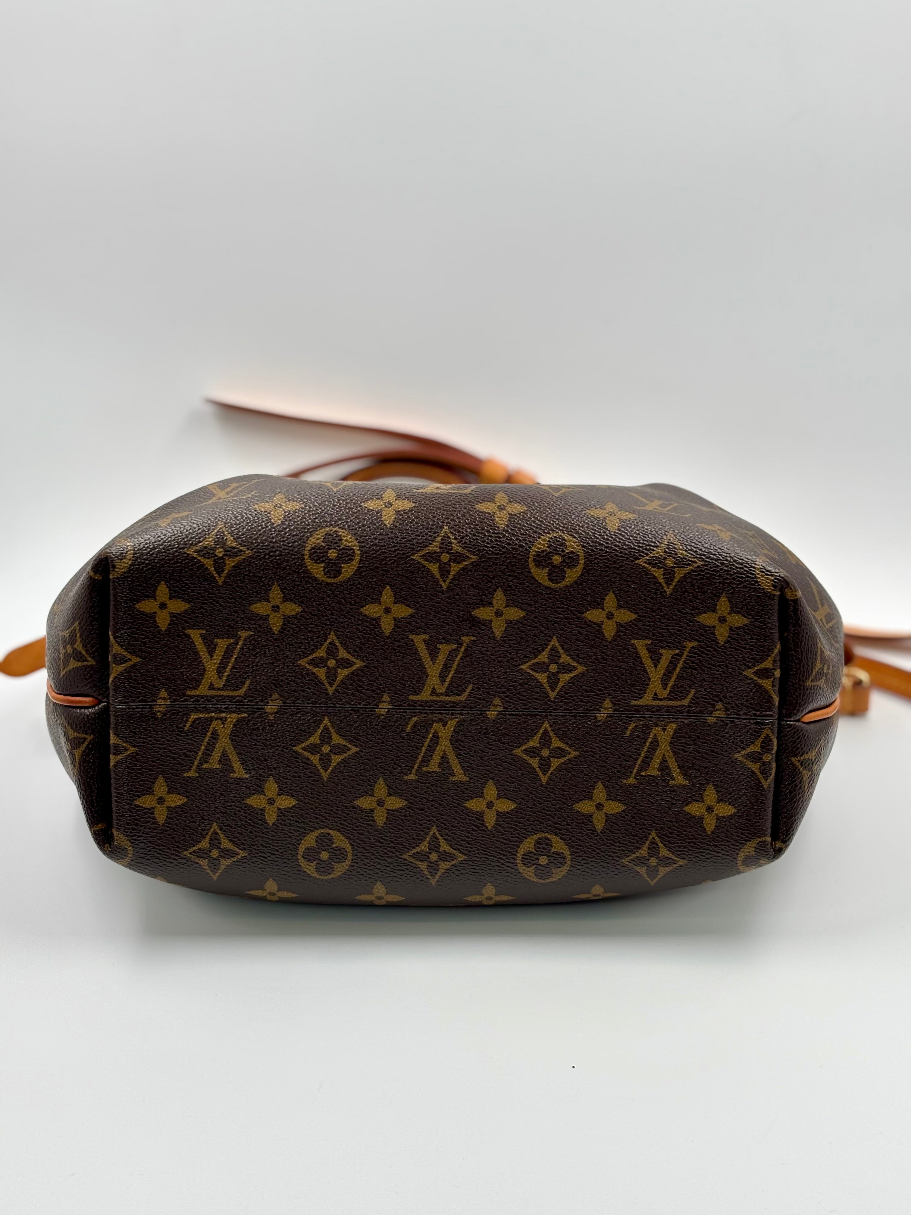 LV Monogram Turenne MM Bag