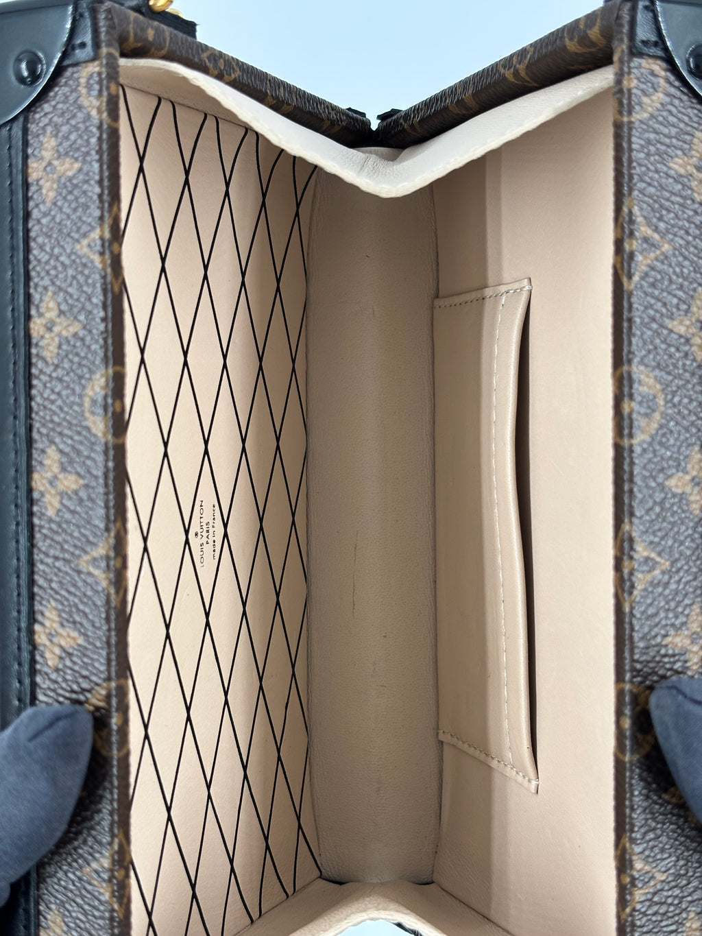 LV Petite Malle