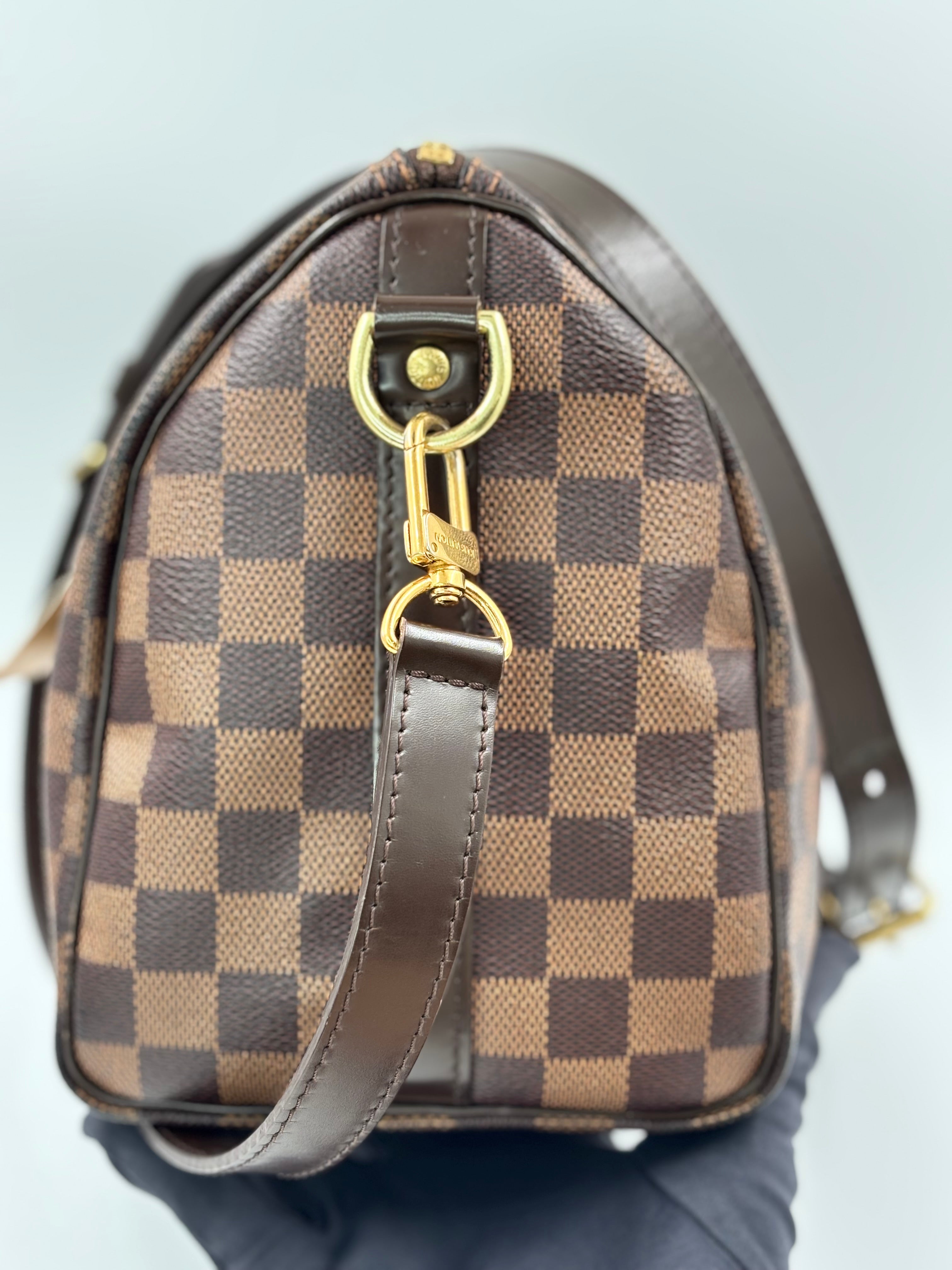 LV Damier Canvas Speedy Bandouliere  25