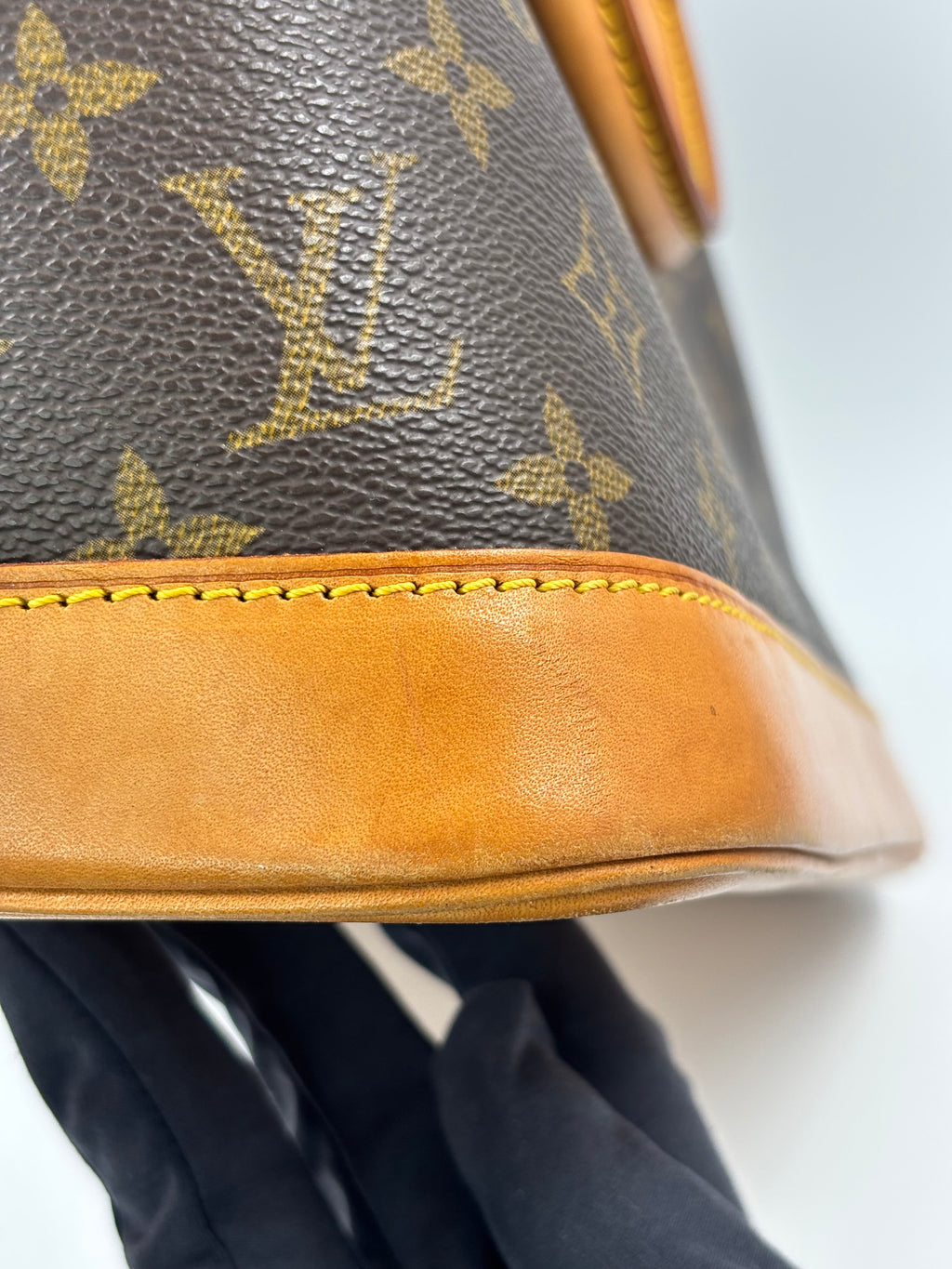 LV  Alma PM  Monogram