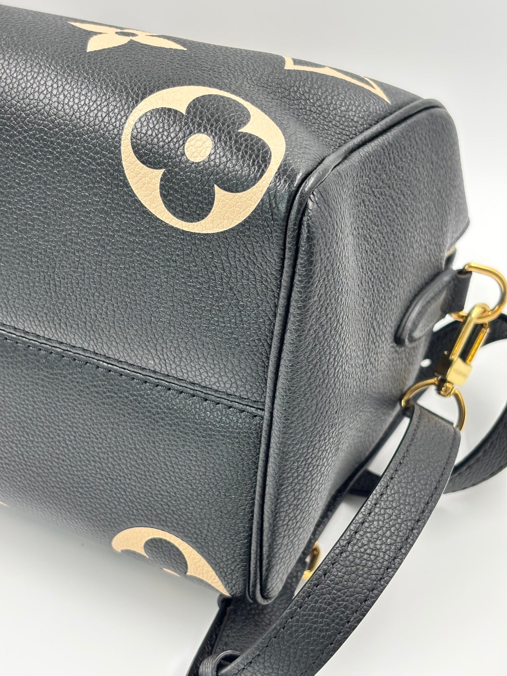 LV Empreinte Speedy Bandouliere 25