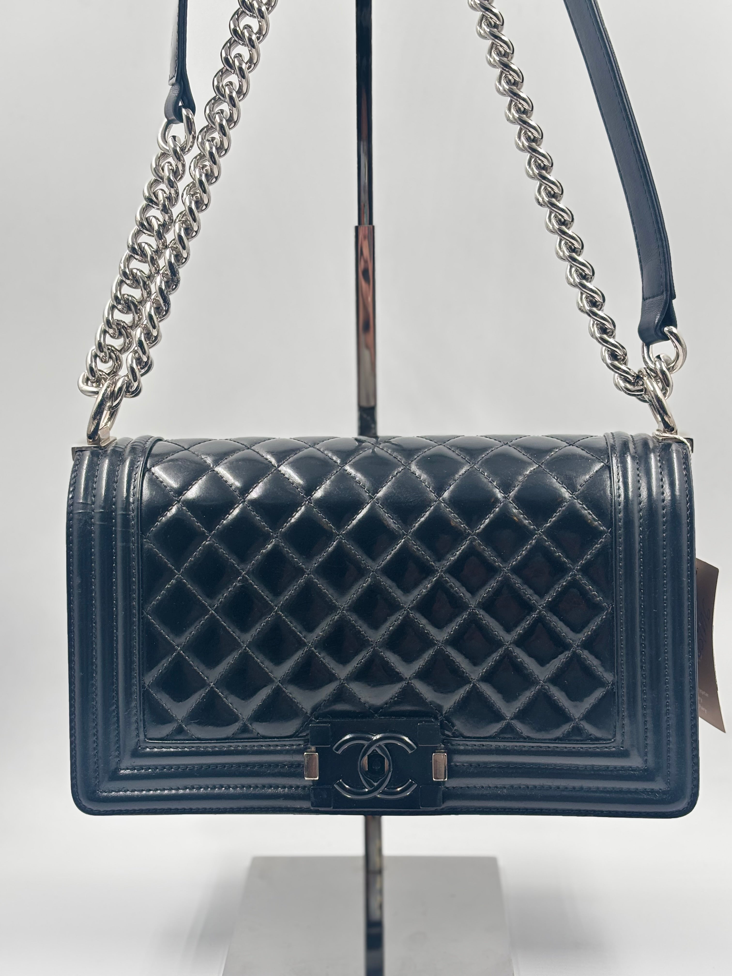 Chanel  Le boy Old Medium Black Patent
