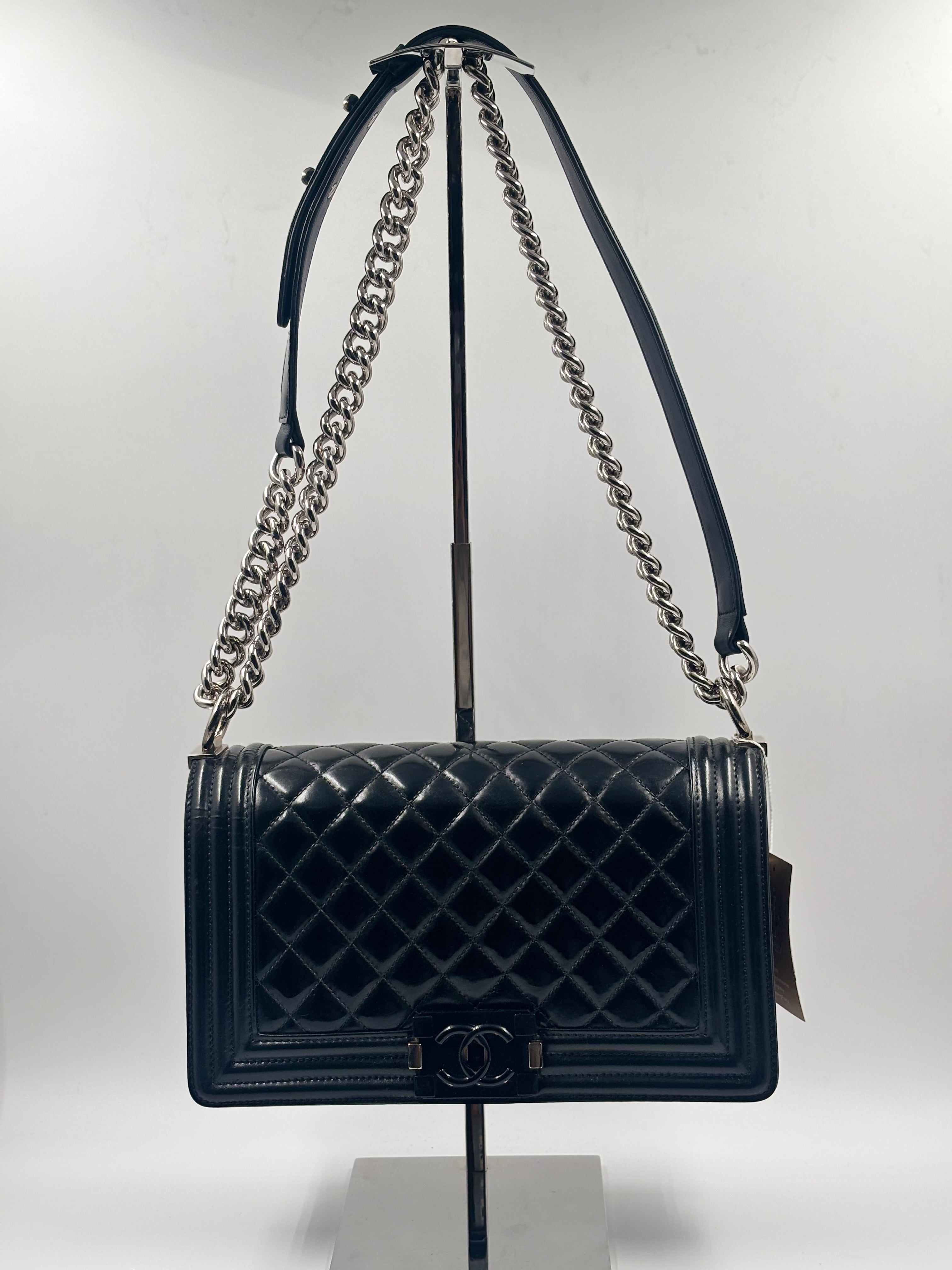 Chanel  Le boy Old Medium Black Patent