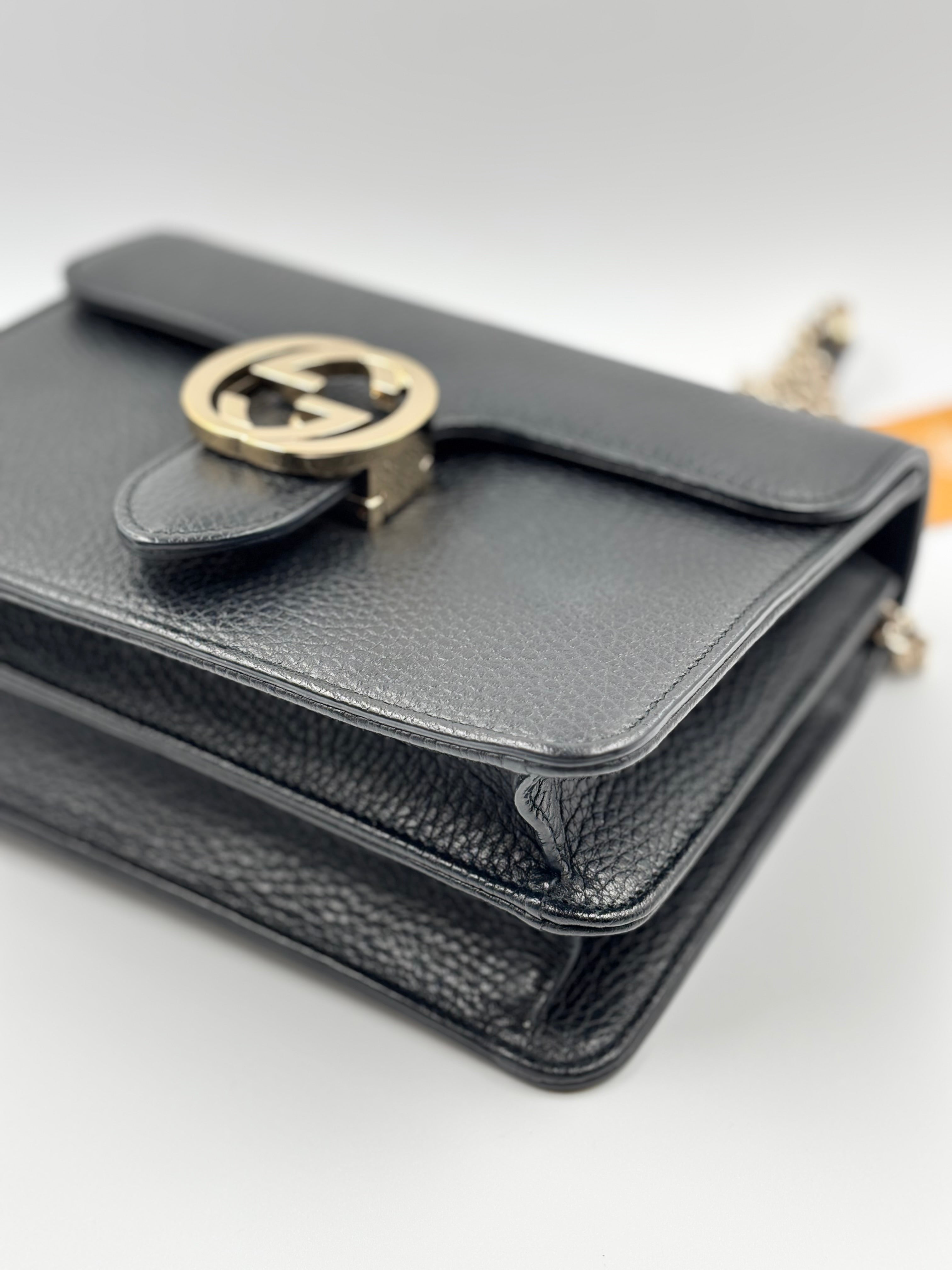 Gucci Interlocking Chain Small Shoulder Bag