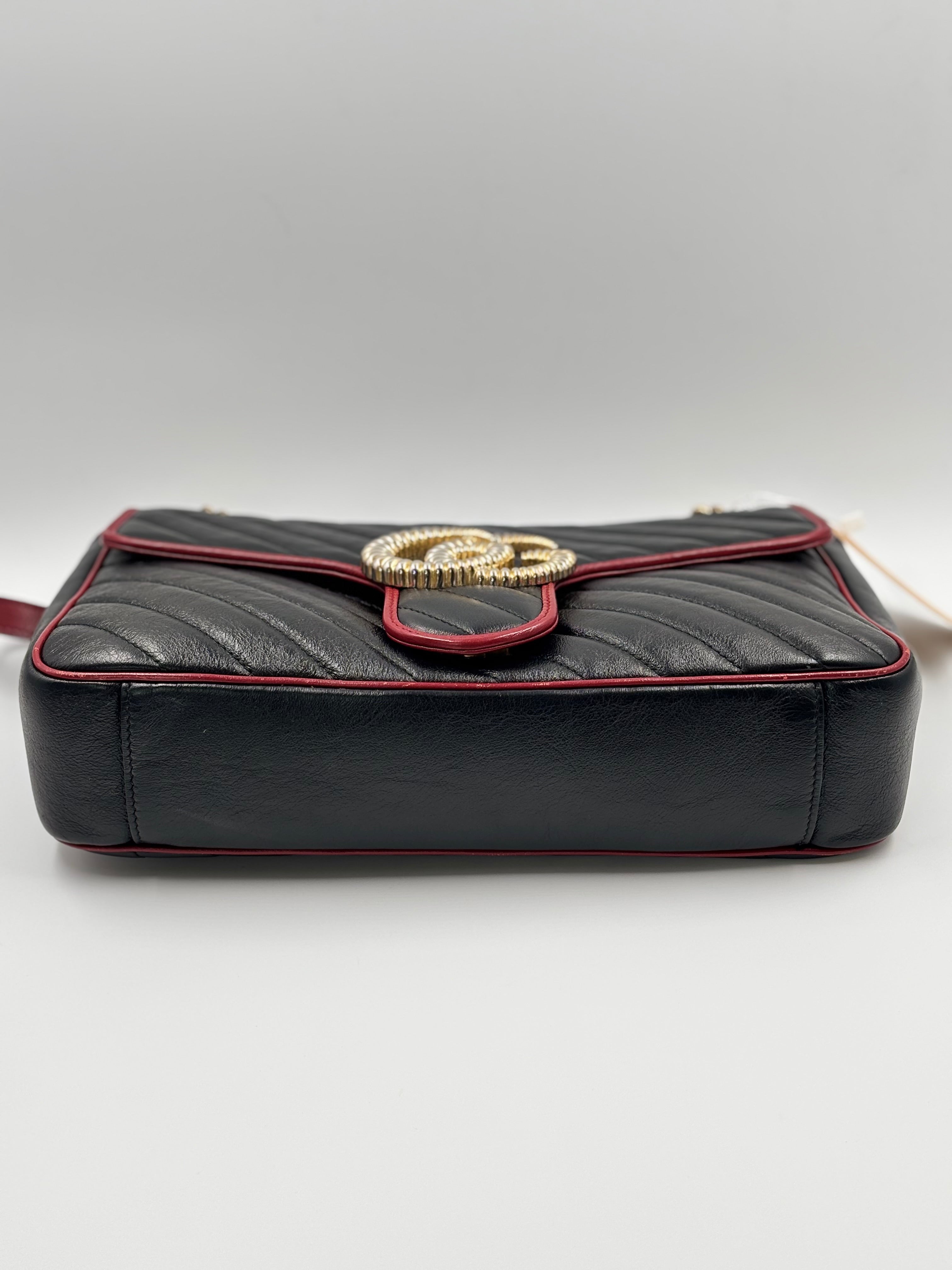 Gucci Black Shiny Quilted Marmont  Shoulder Bag