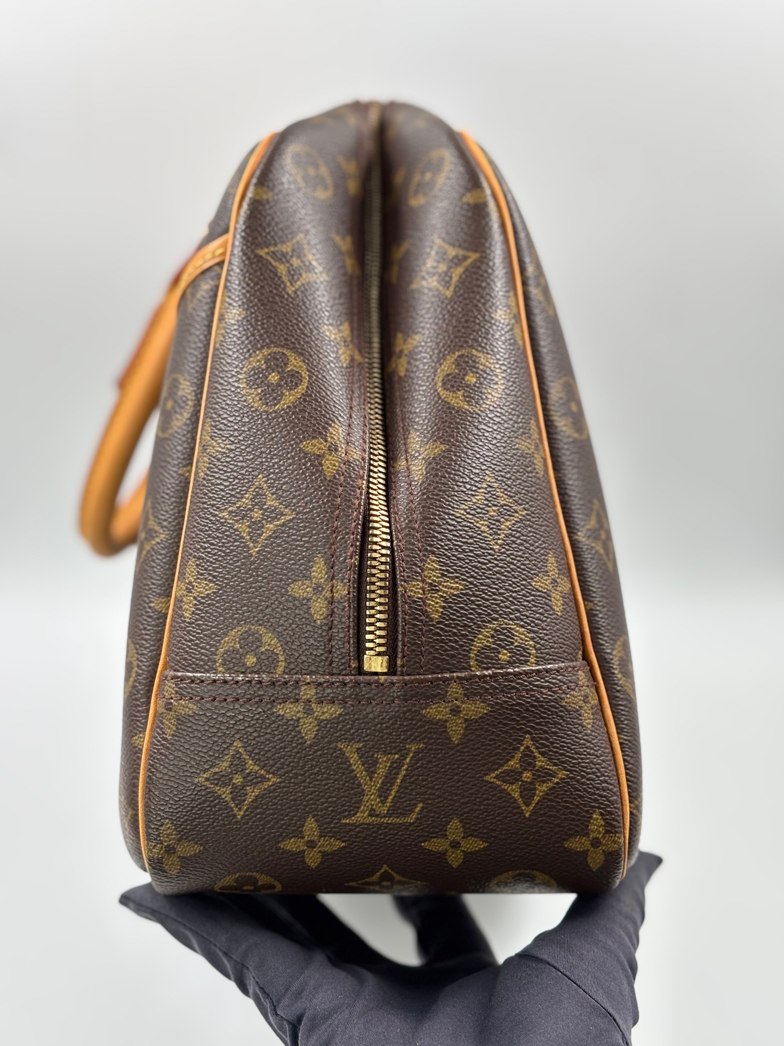 LV Monogram Canvas Deauville