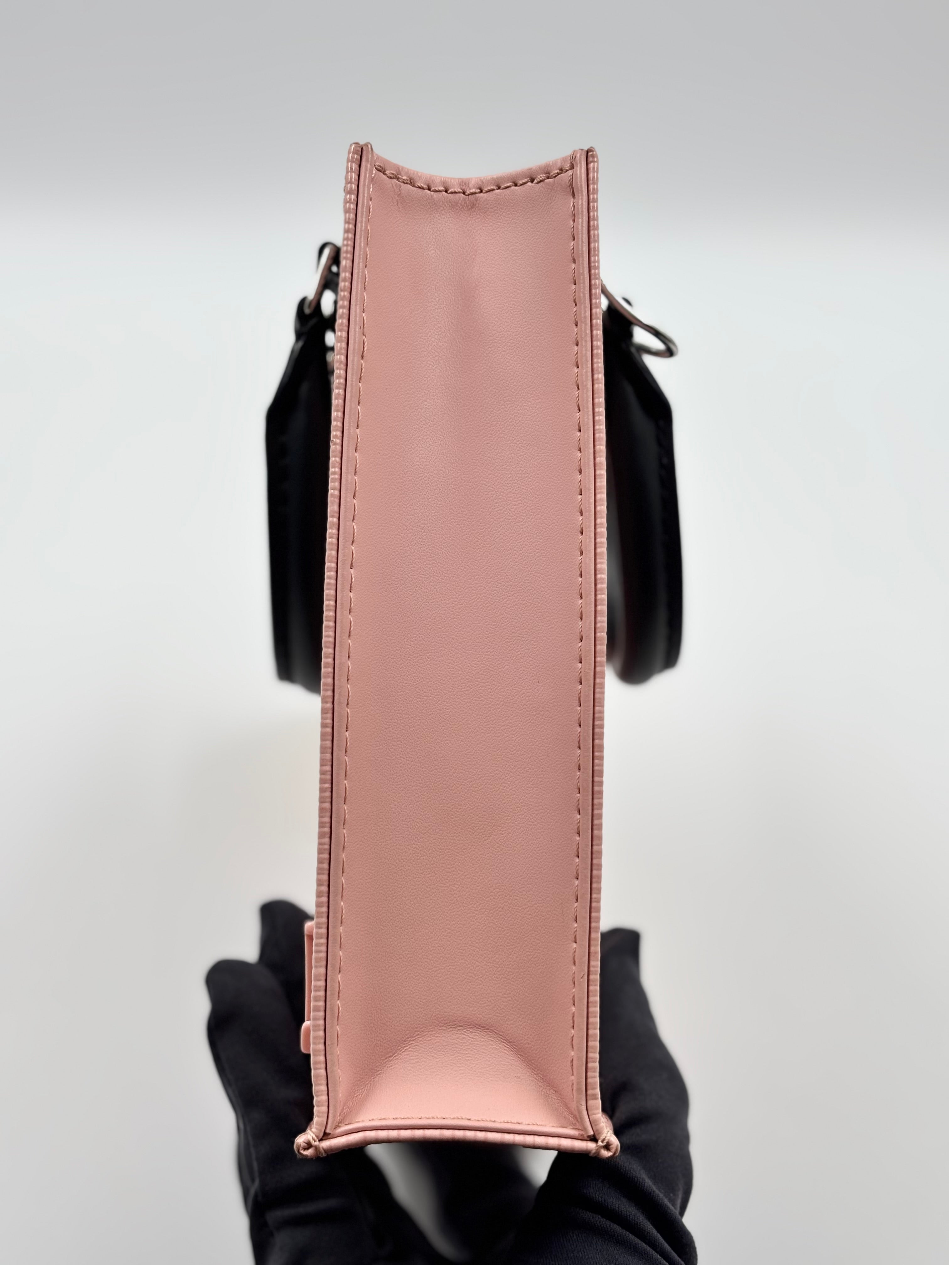LV Petit Sac Plat in Rose Ballerine Epi Leather