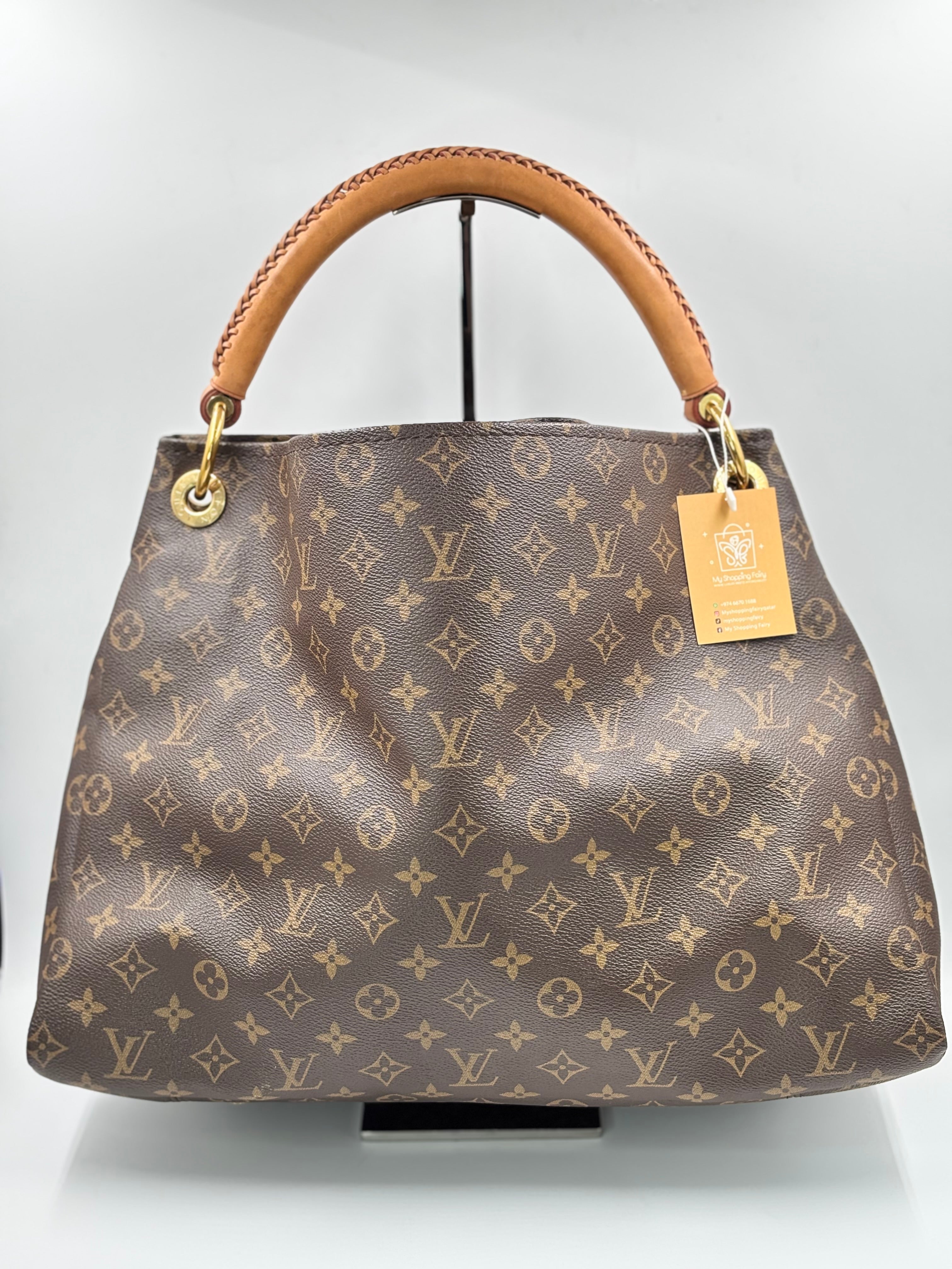 LV Monogram Canvas Artsy MM Bag