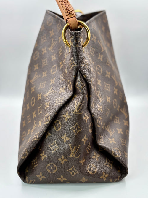 LV Monogram Canvas Artsy MM Bag