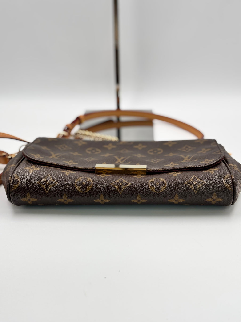 LV Monogram Canvas Favorite MM