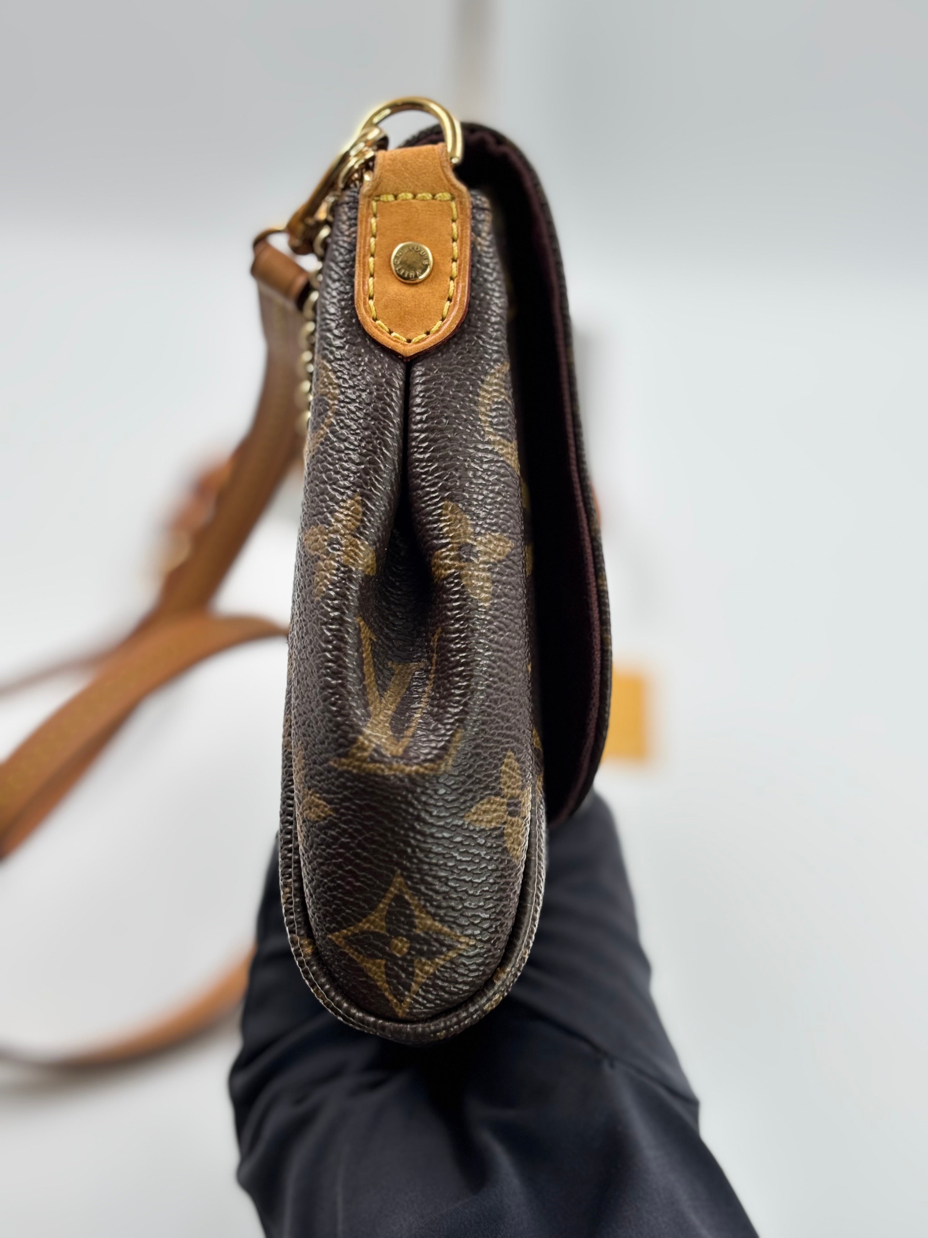 LV Monogram Canvas Favorite MM