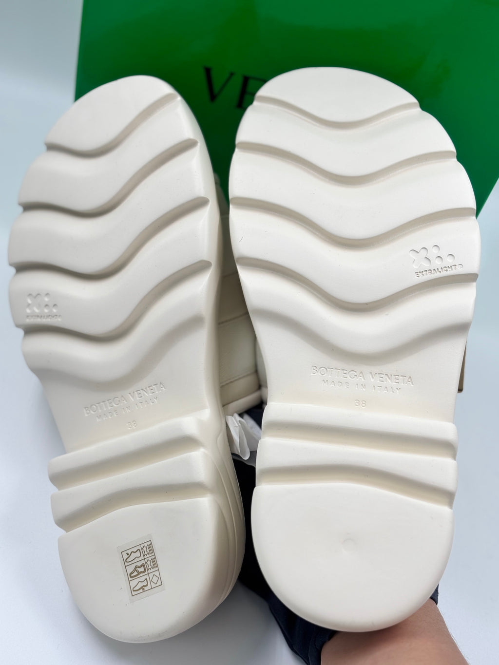 Bottega Veneta White Flash Flat Sandals