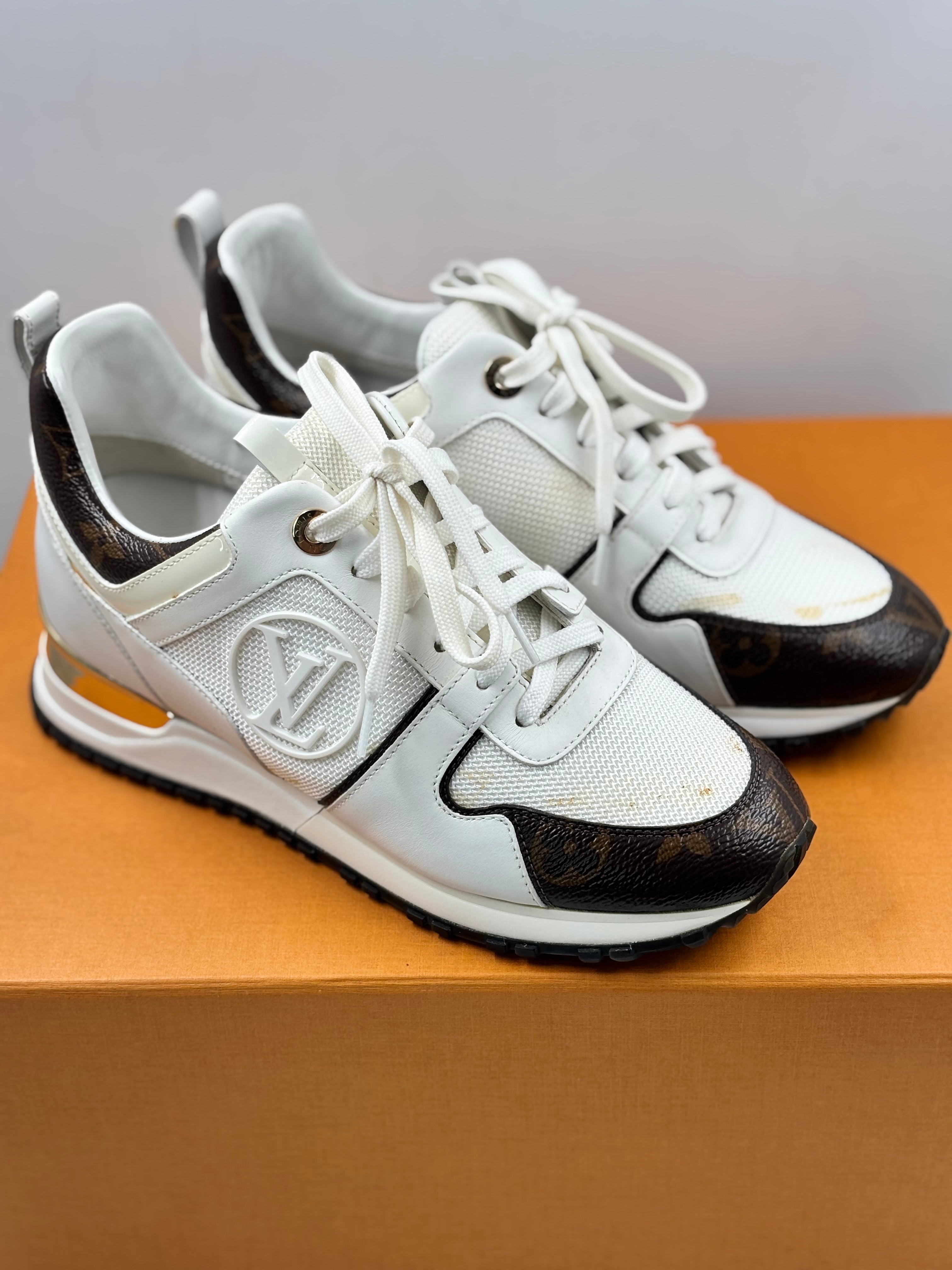 LV Run away sneakers