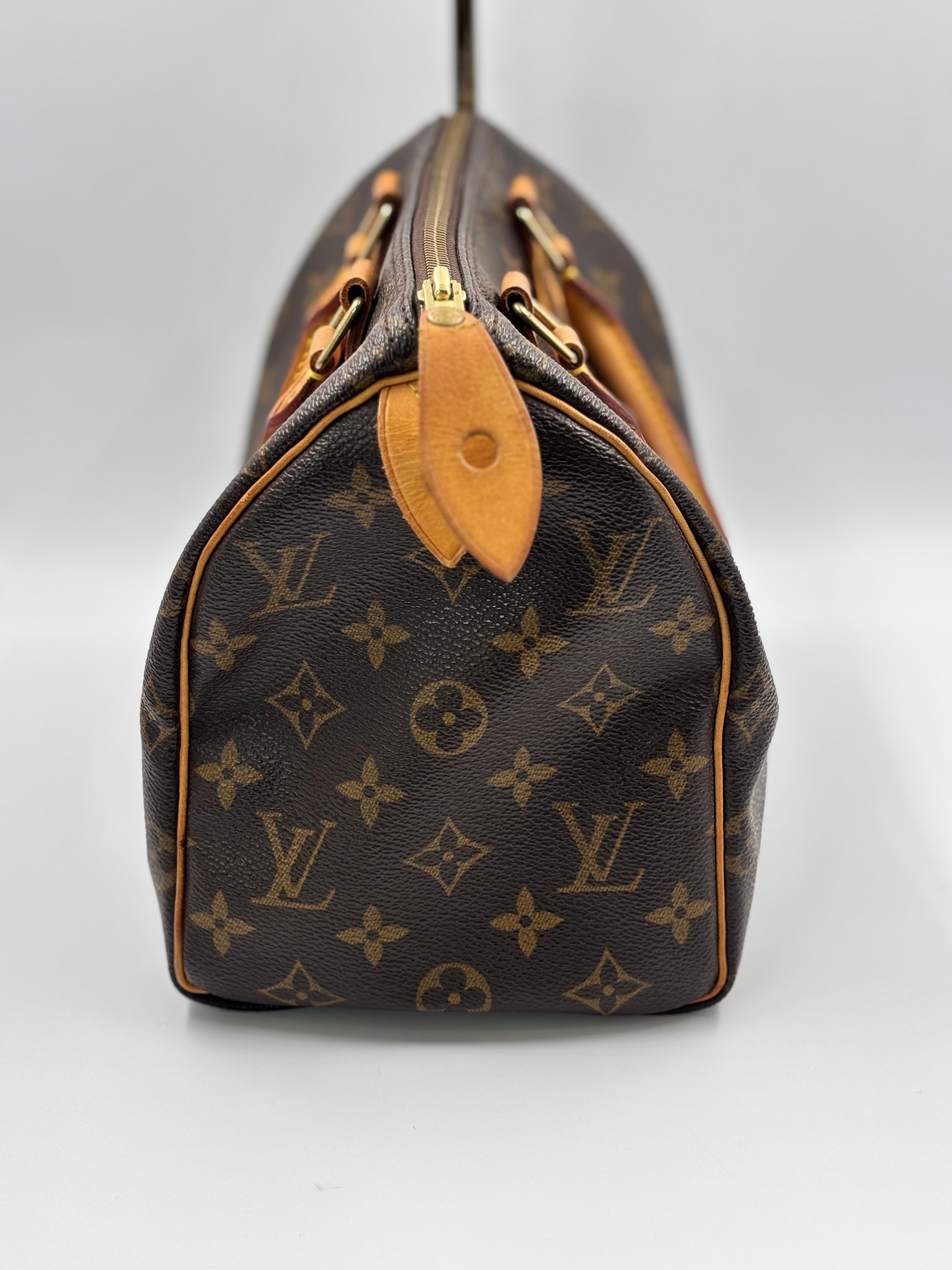 LV Monogram Speedy 25