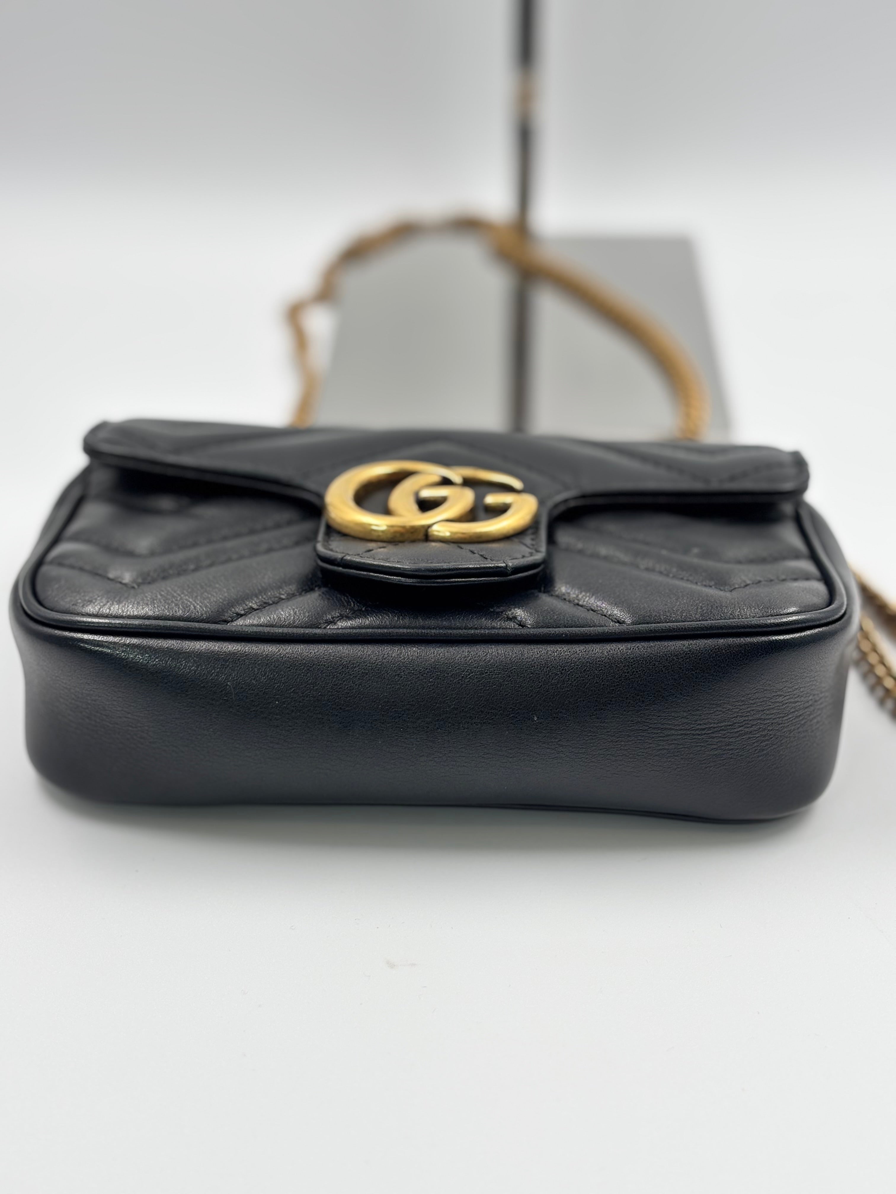 Gucci Black Quilted Leather GG Marmont Matelasse Super Mini Bag