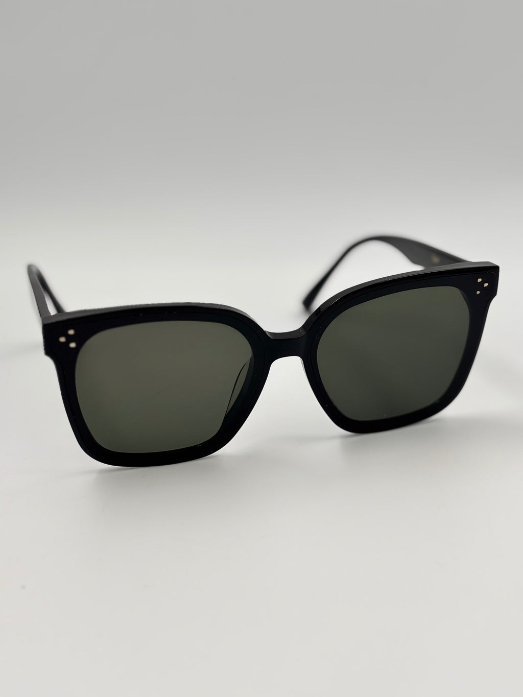 Gentle Monster Her 01 Square Sunglasses