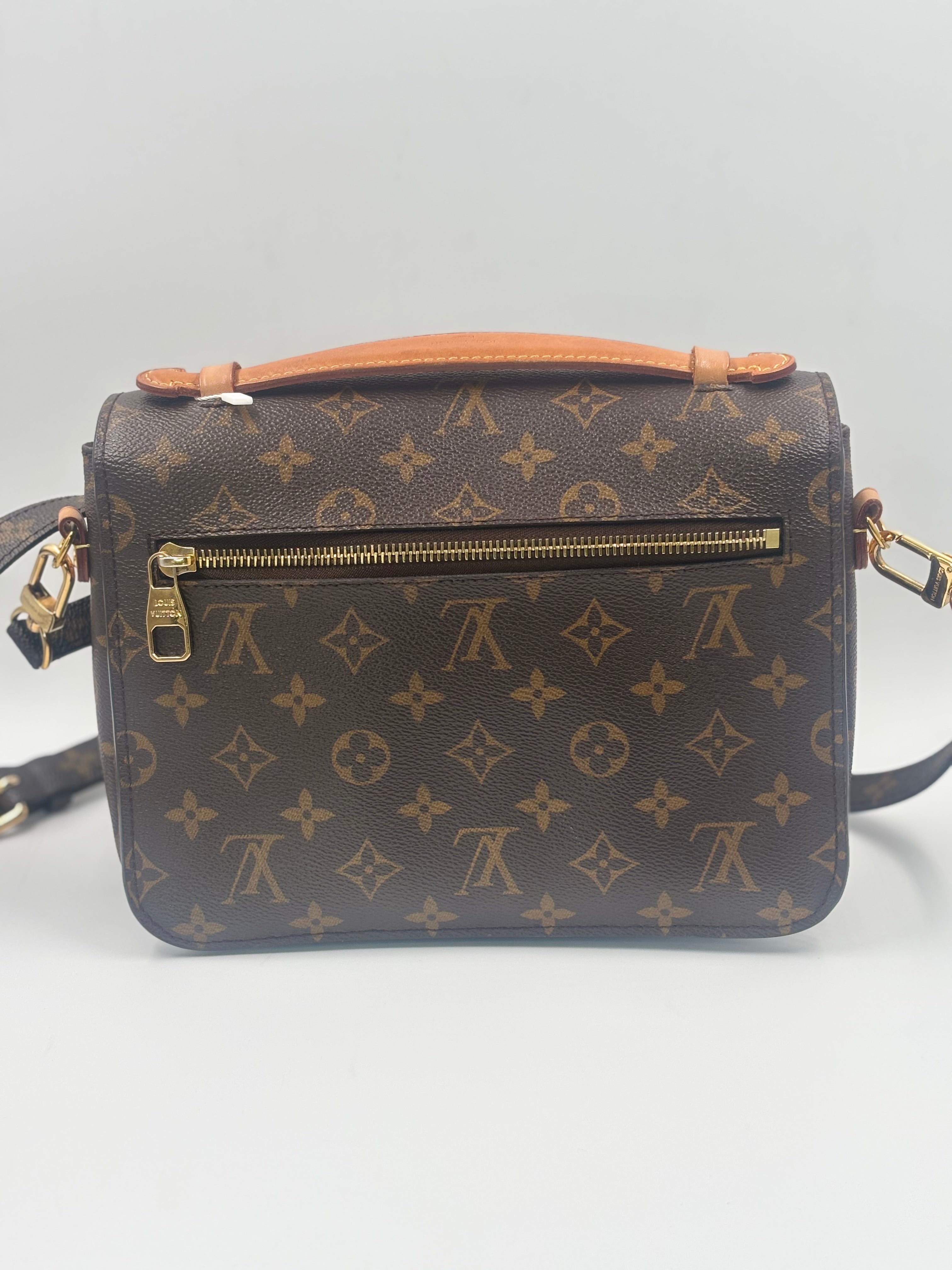 LV Metis Monogram Canvas