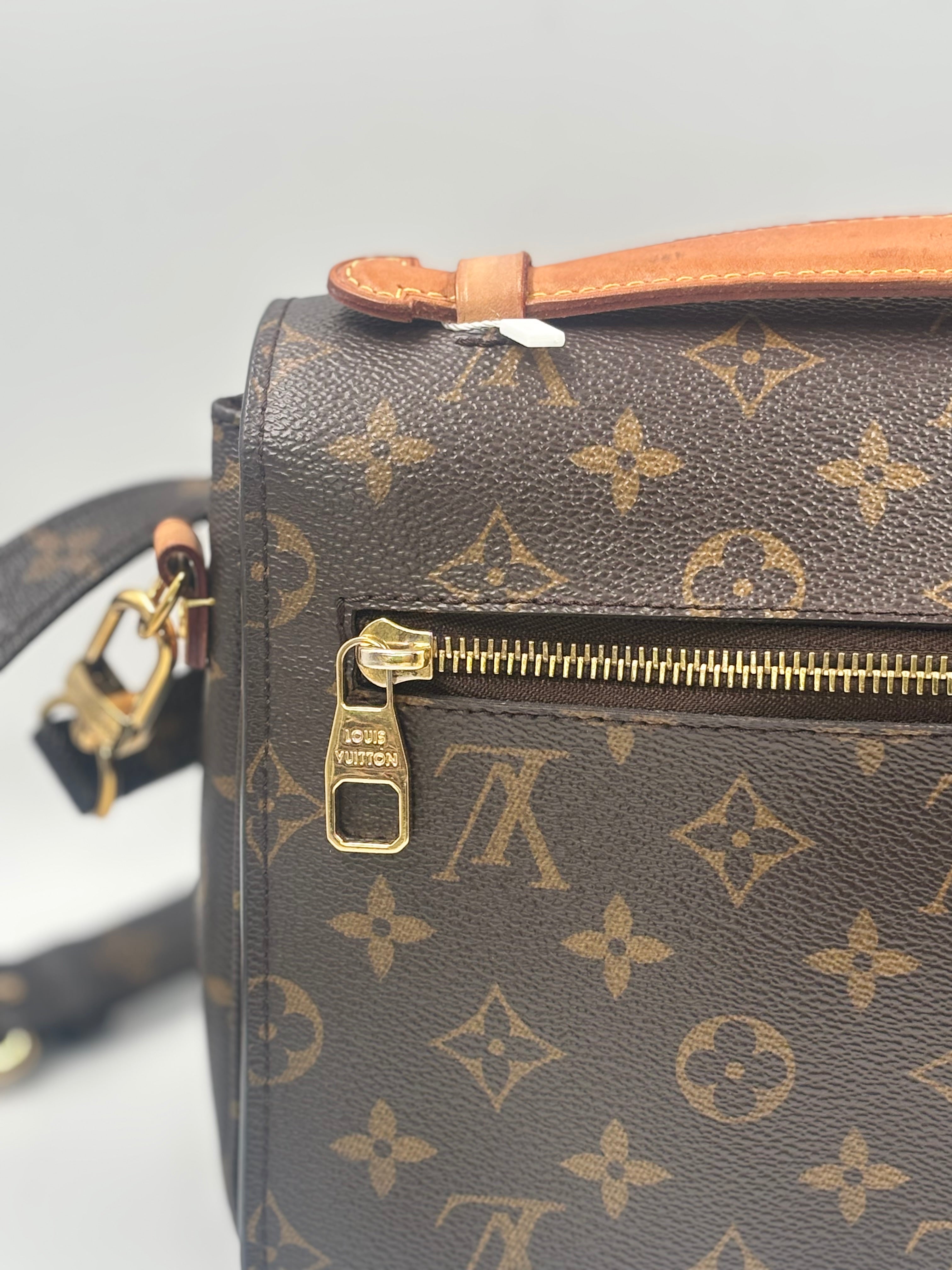 LV Metis Monogram Canvas